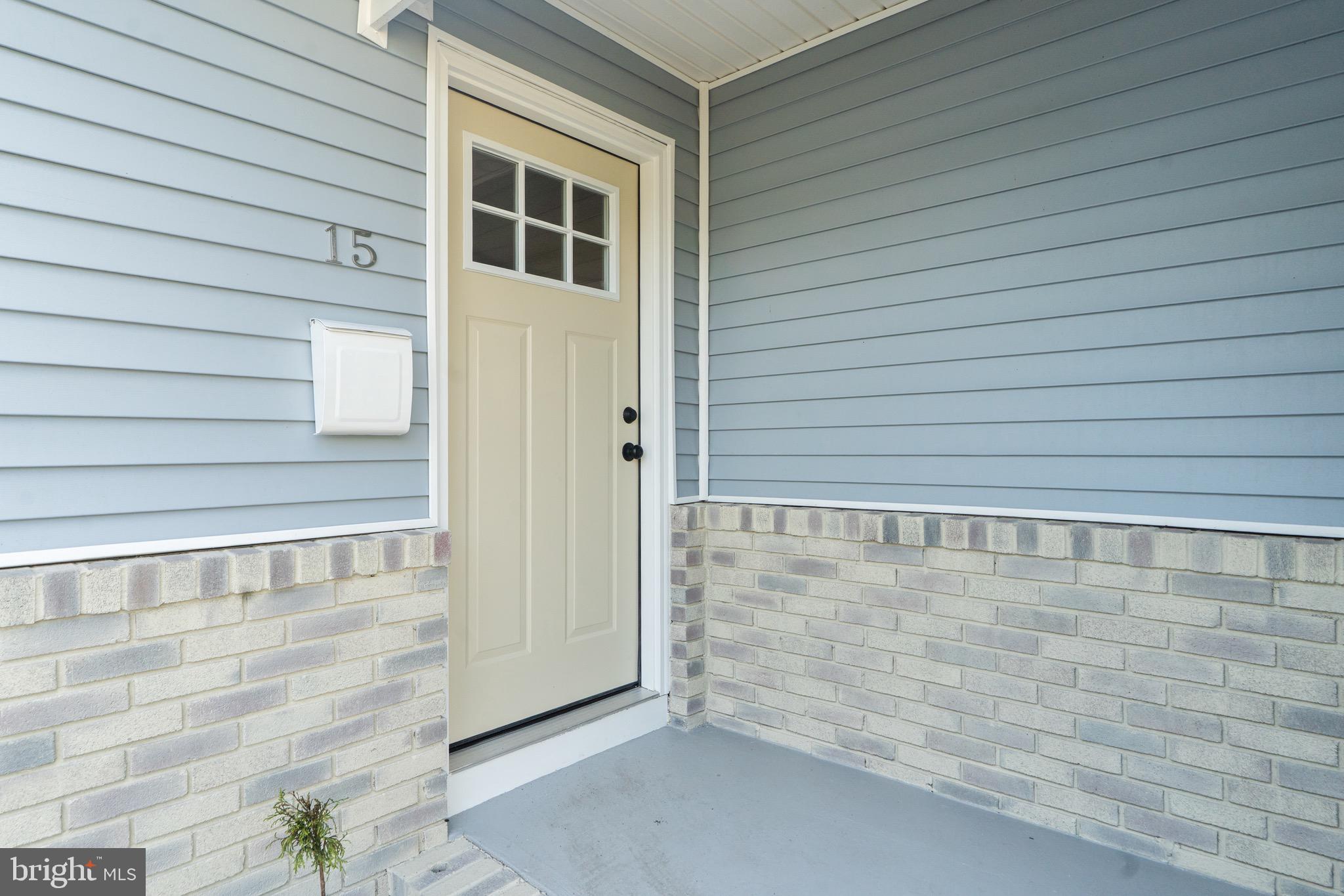 SILVER RIDGE PARK EAST - Residential