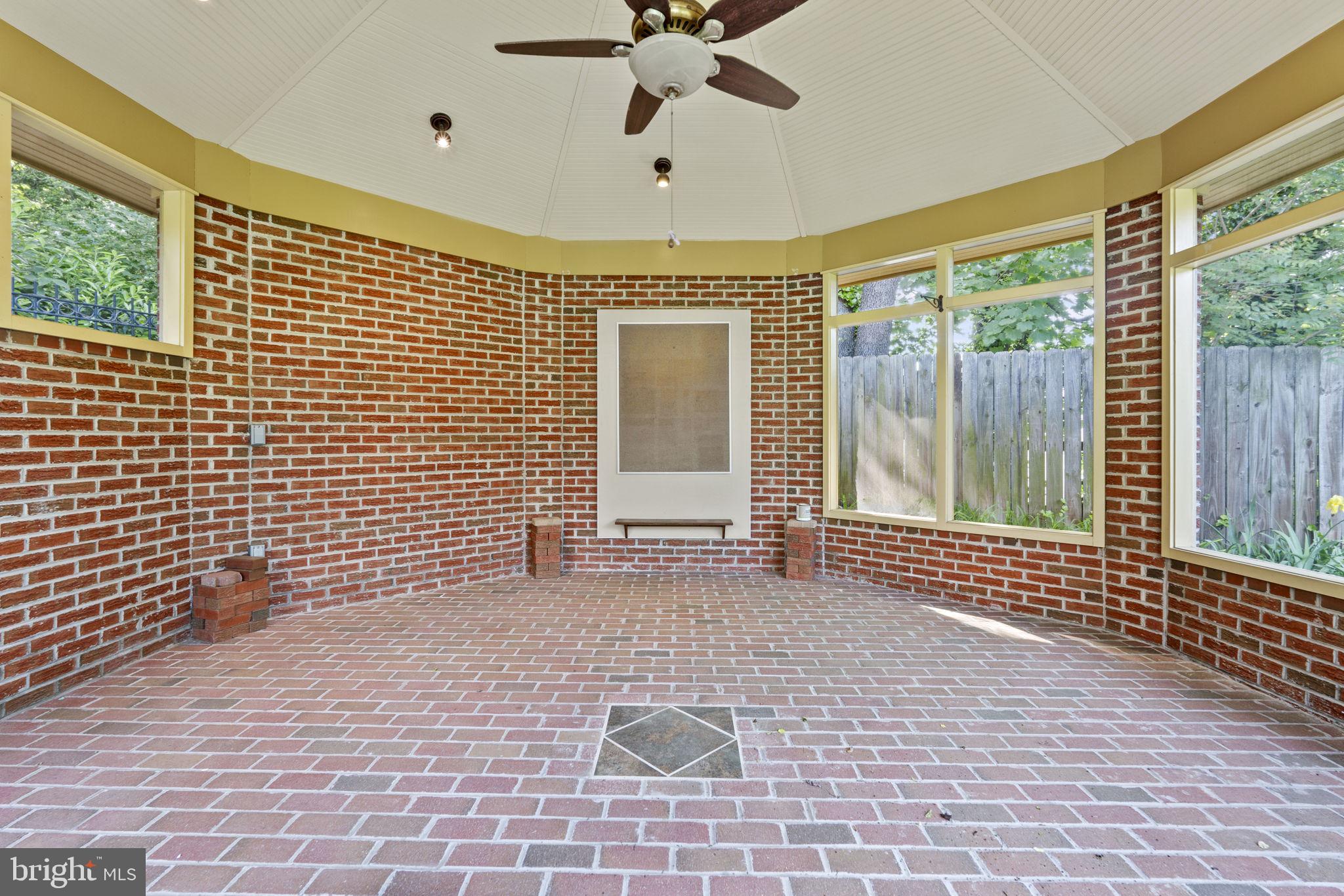 SLIGO PARK HILLS - Residential