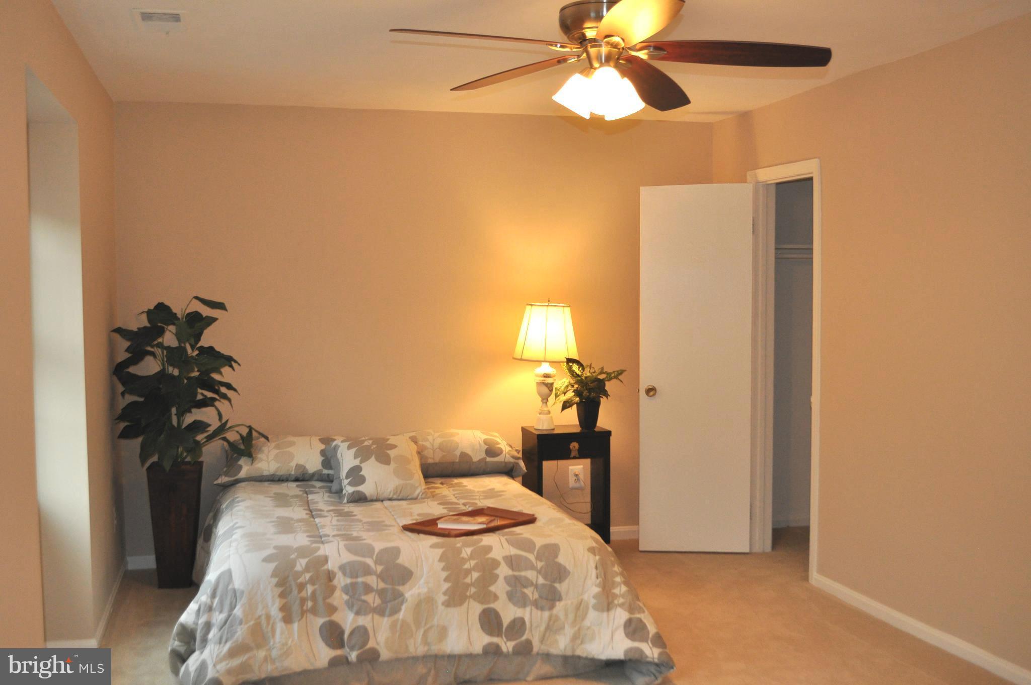 CEDAR GROVE PARK - Residential