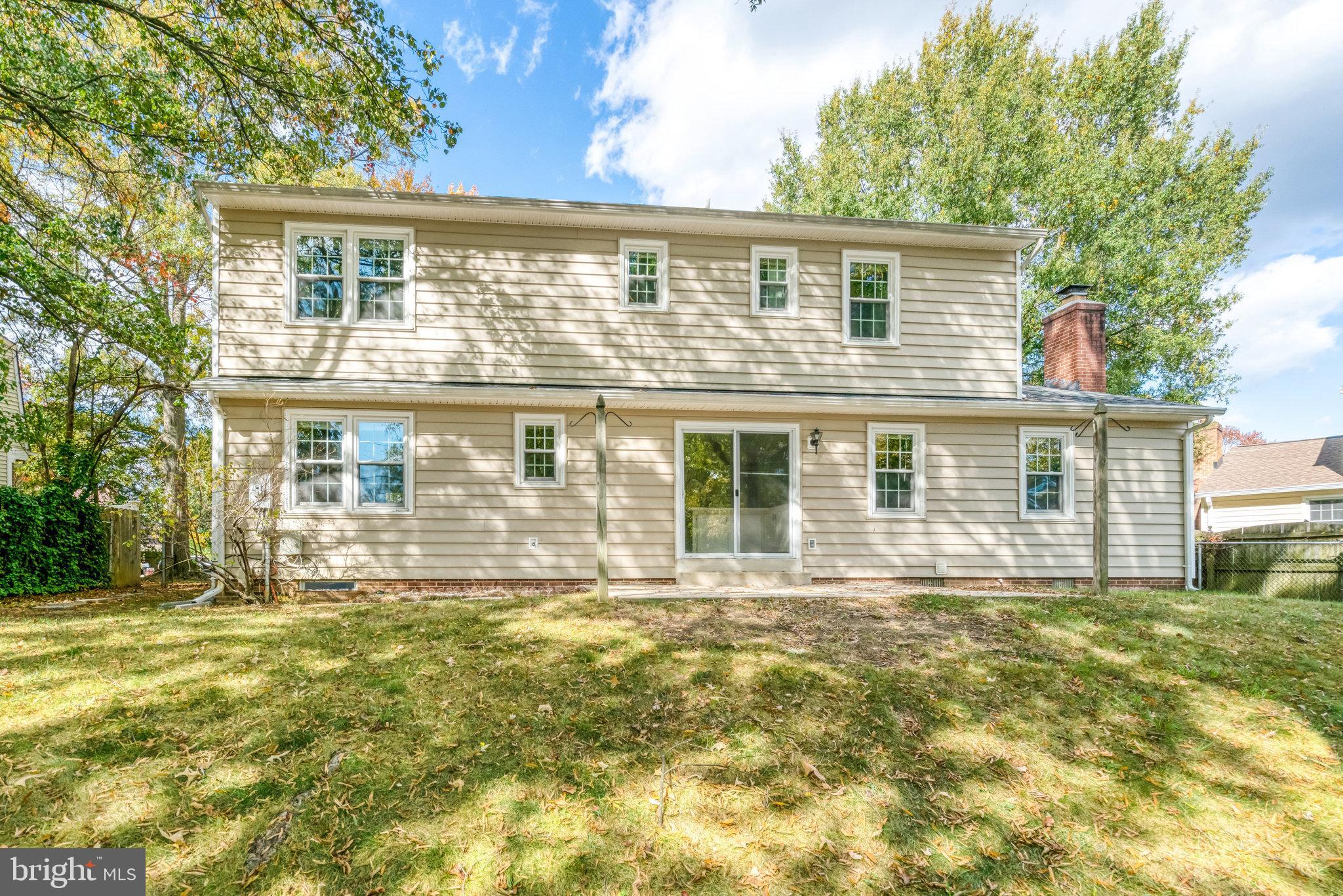 BUSH HILL WOODS - Residential Lease