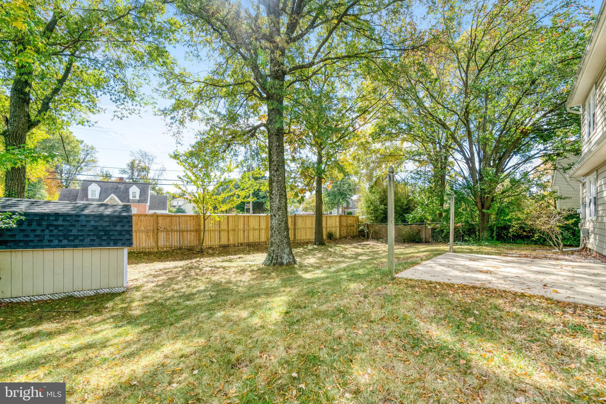 BUSH HILL WOODS - Residential Lease