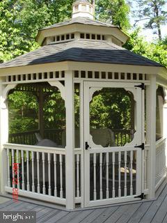 DRUM POINT - Residential