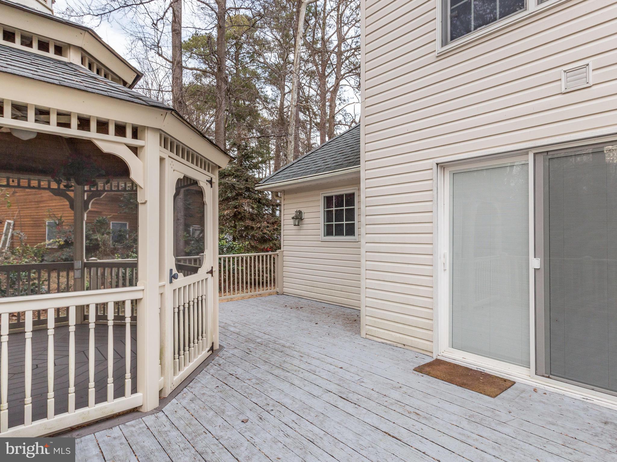 DRUM POINT - Residential