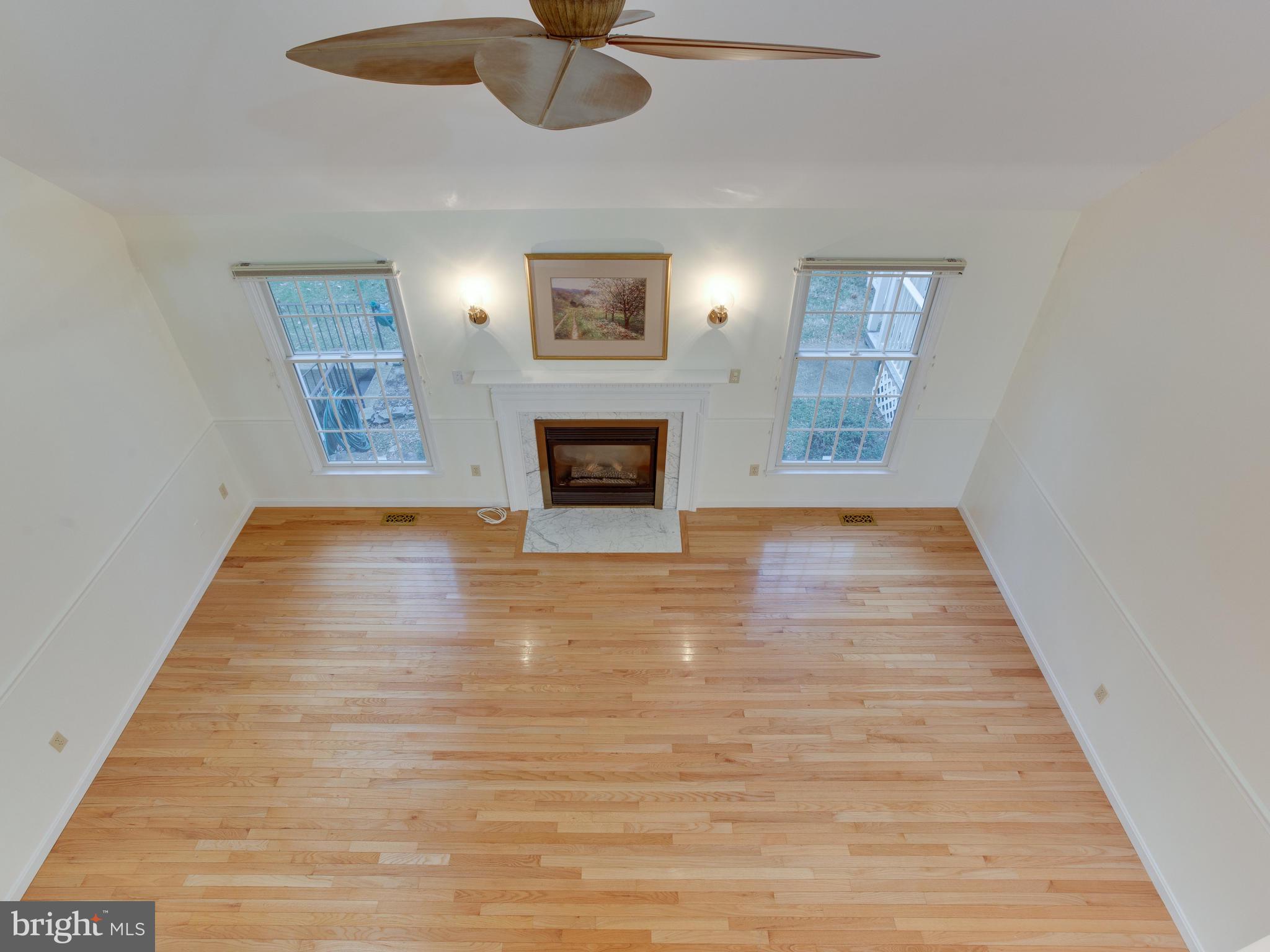 DRUM POINT - Residential