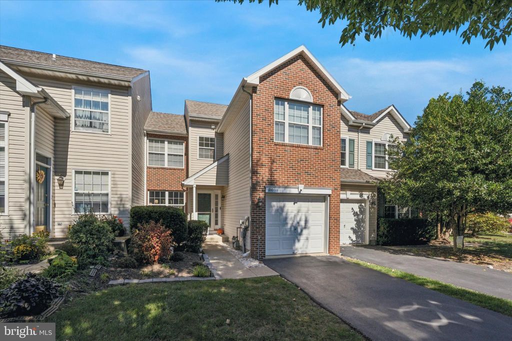 Photo of 100 Hunt Club Drive, COLLEGEVILLE, PA 19426 (MLS # PAMC2155658)