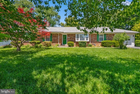 Homes For Sale - 17520 Princess Anne Drive<br/> OLNEY, MD 20832