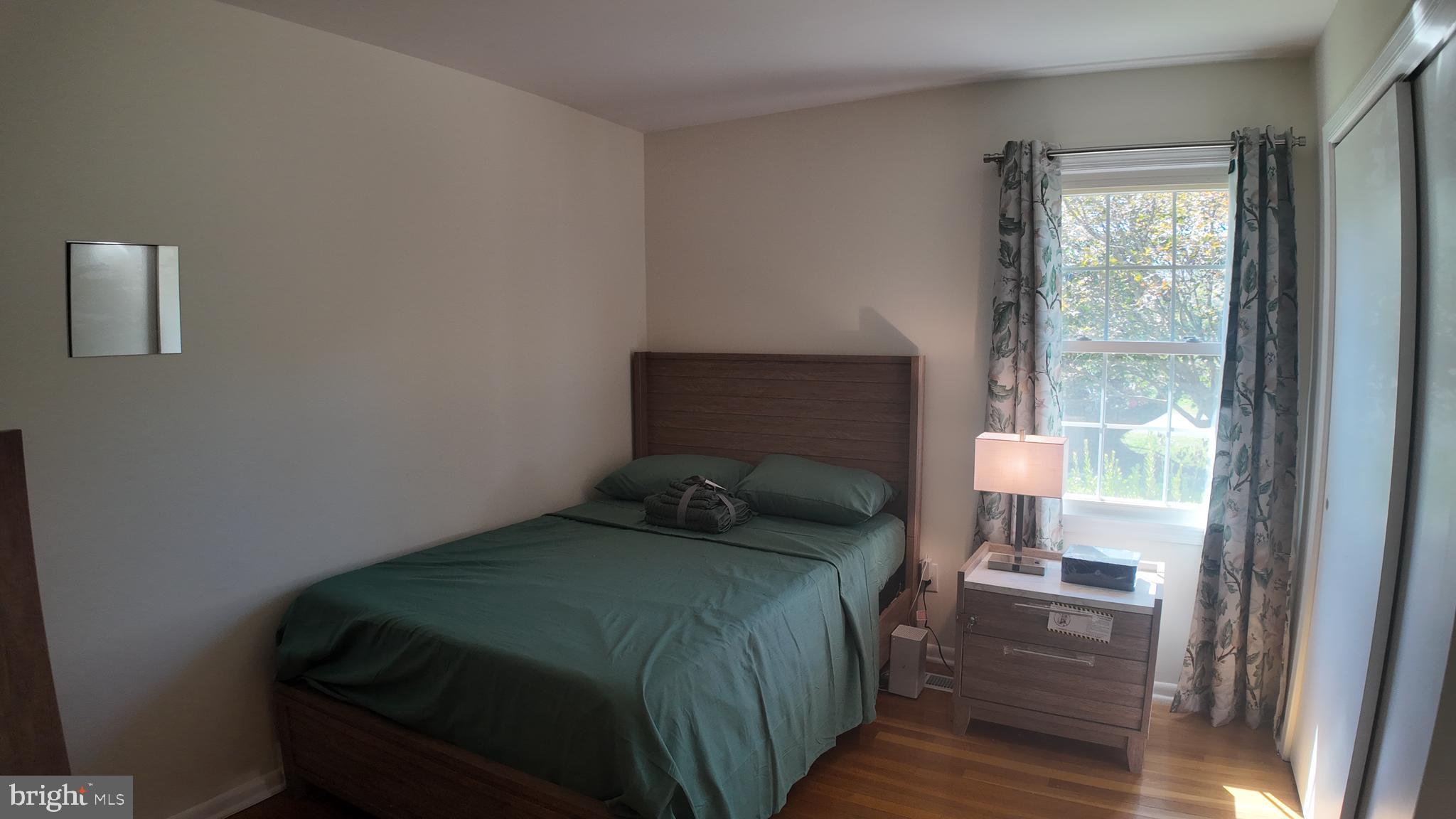 WILLIAMSBURG VILLAGE - Residential