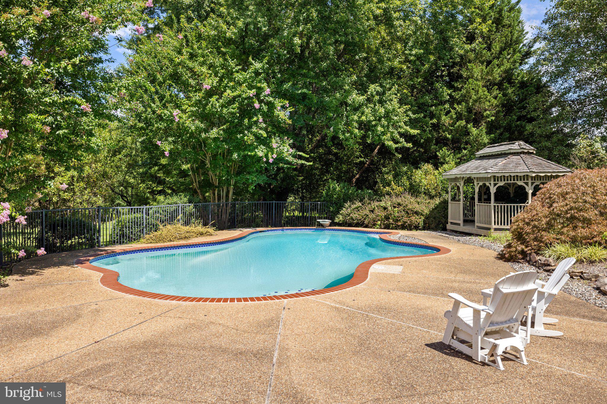 MELMORE - Residential