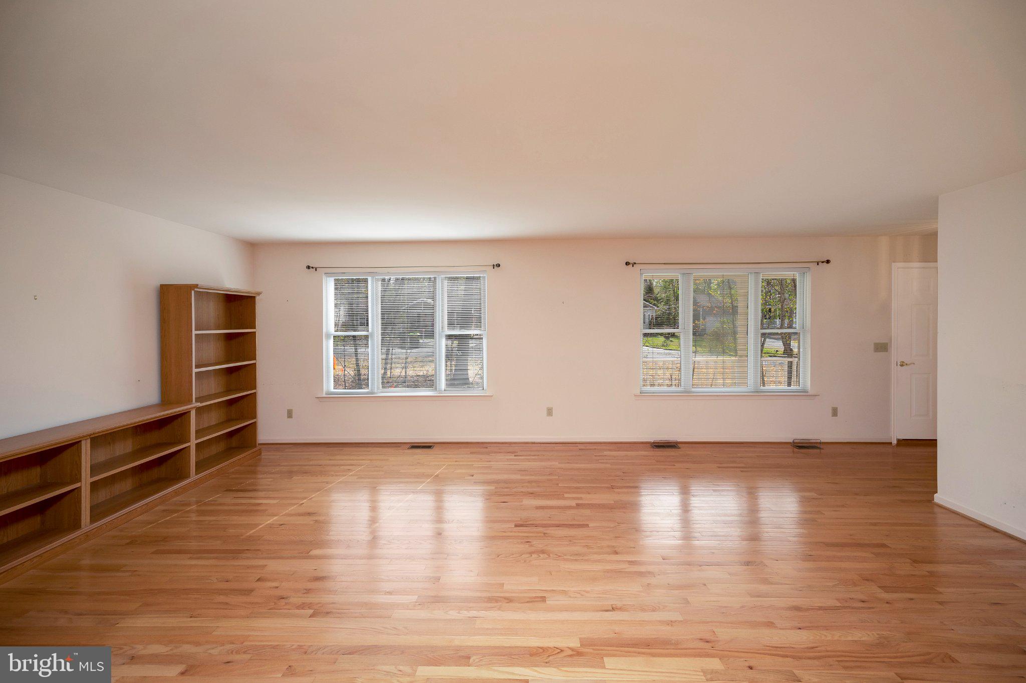 LAKE OF THE WOODS - Residential