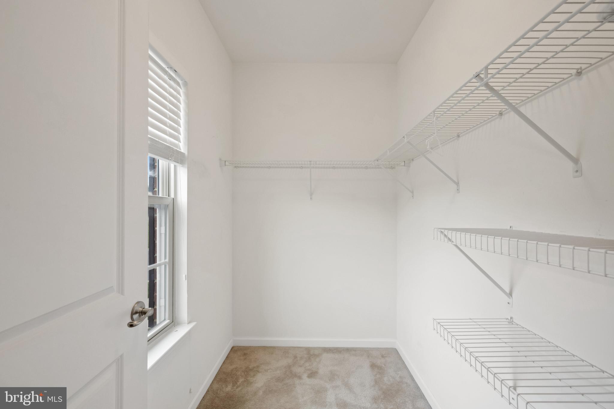 OAKDALE VILLAGE - Residential