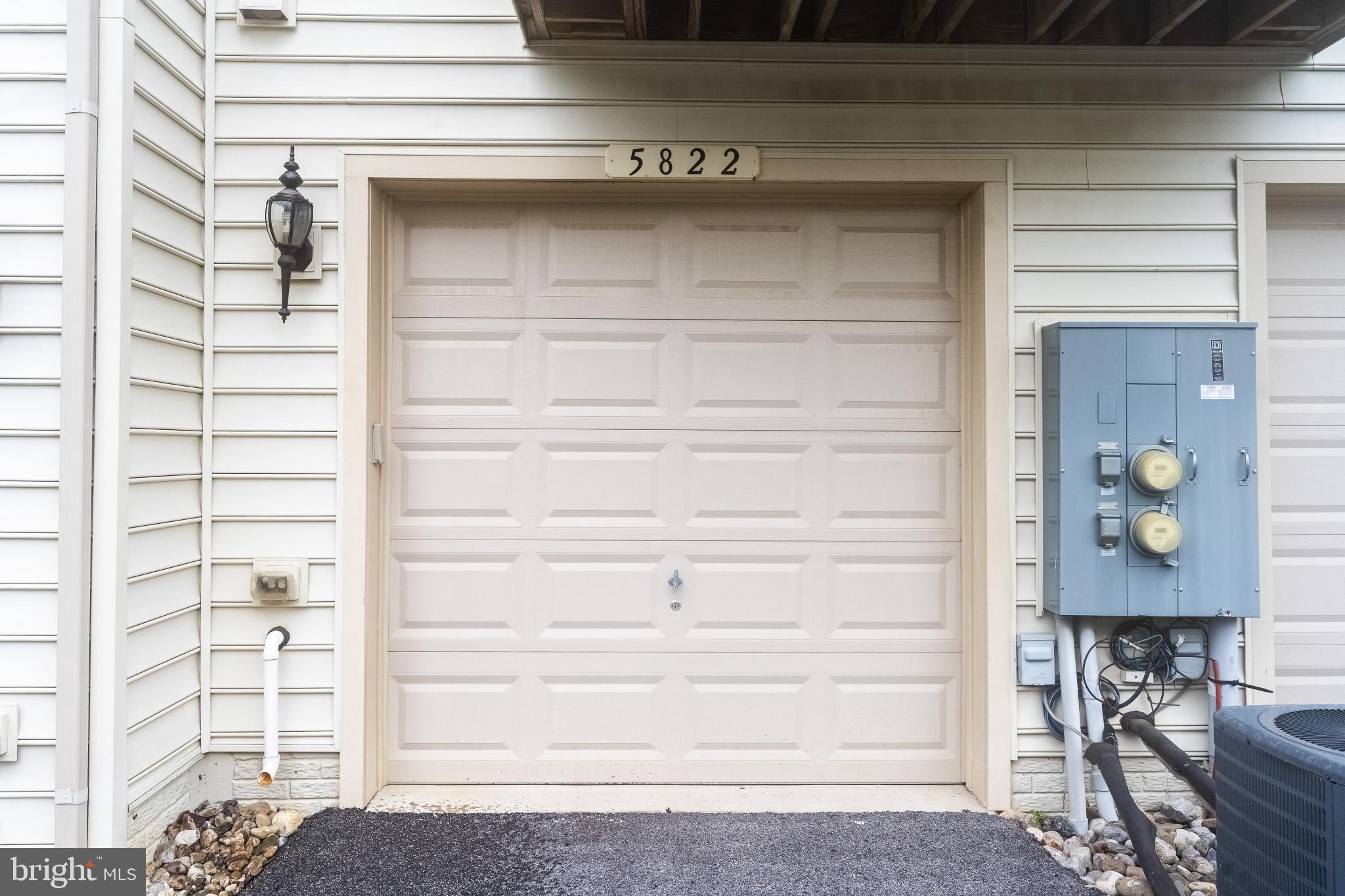 OAKDALE VILLAGE - Residential