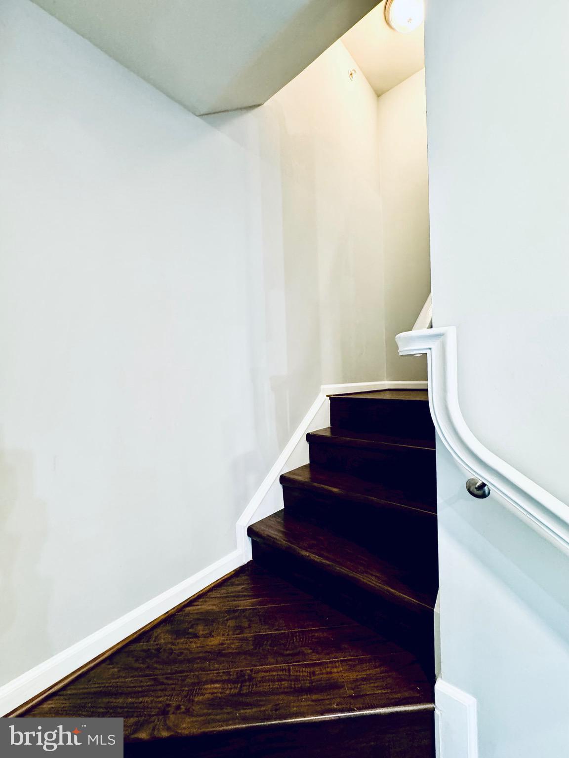 OAKDALE VILLAGE - Residential