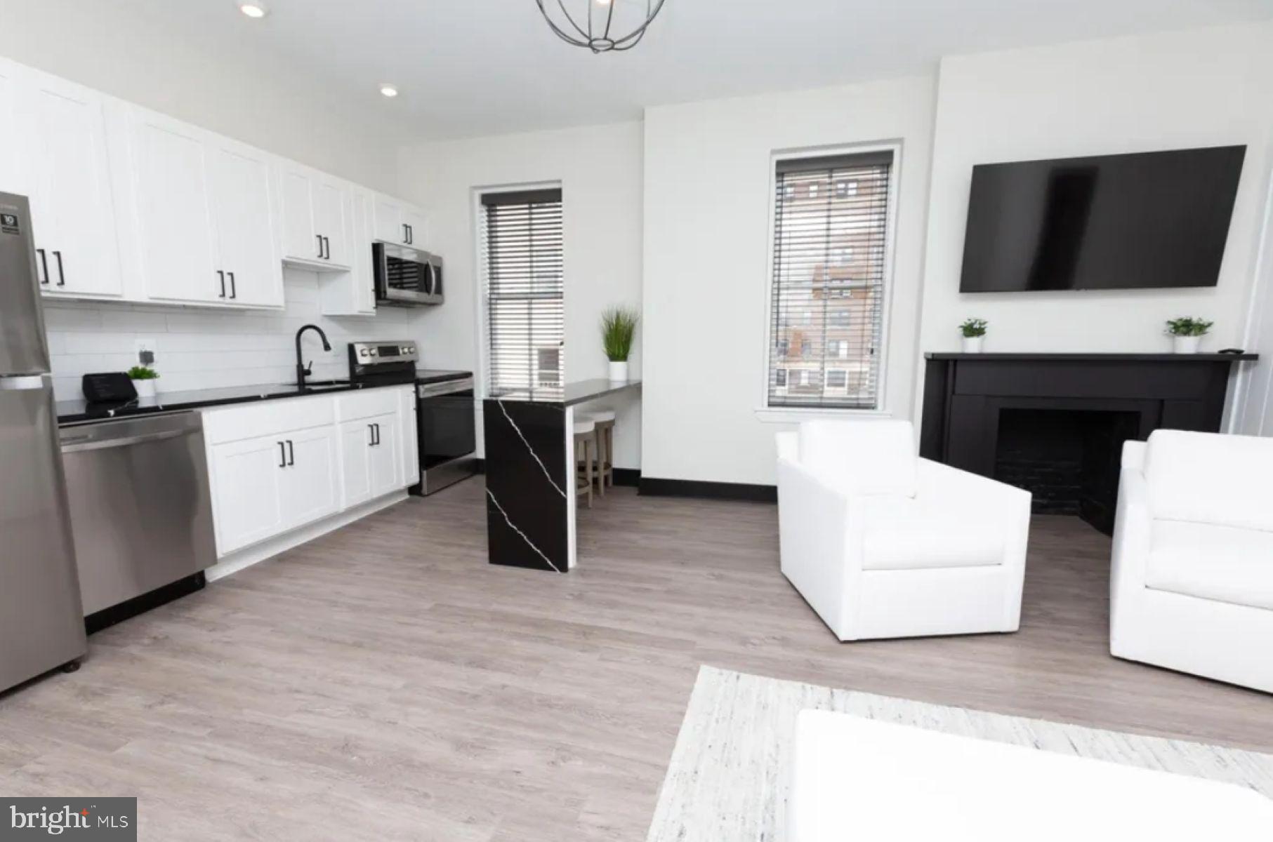 BELVEDERE - Residential Lease