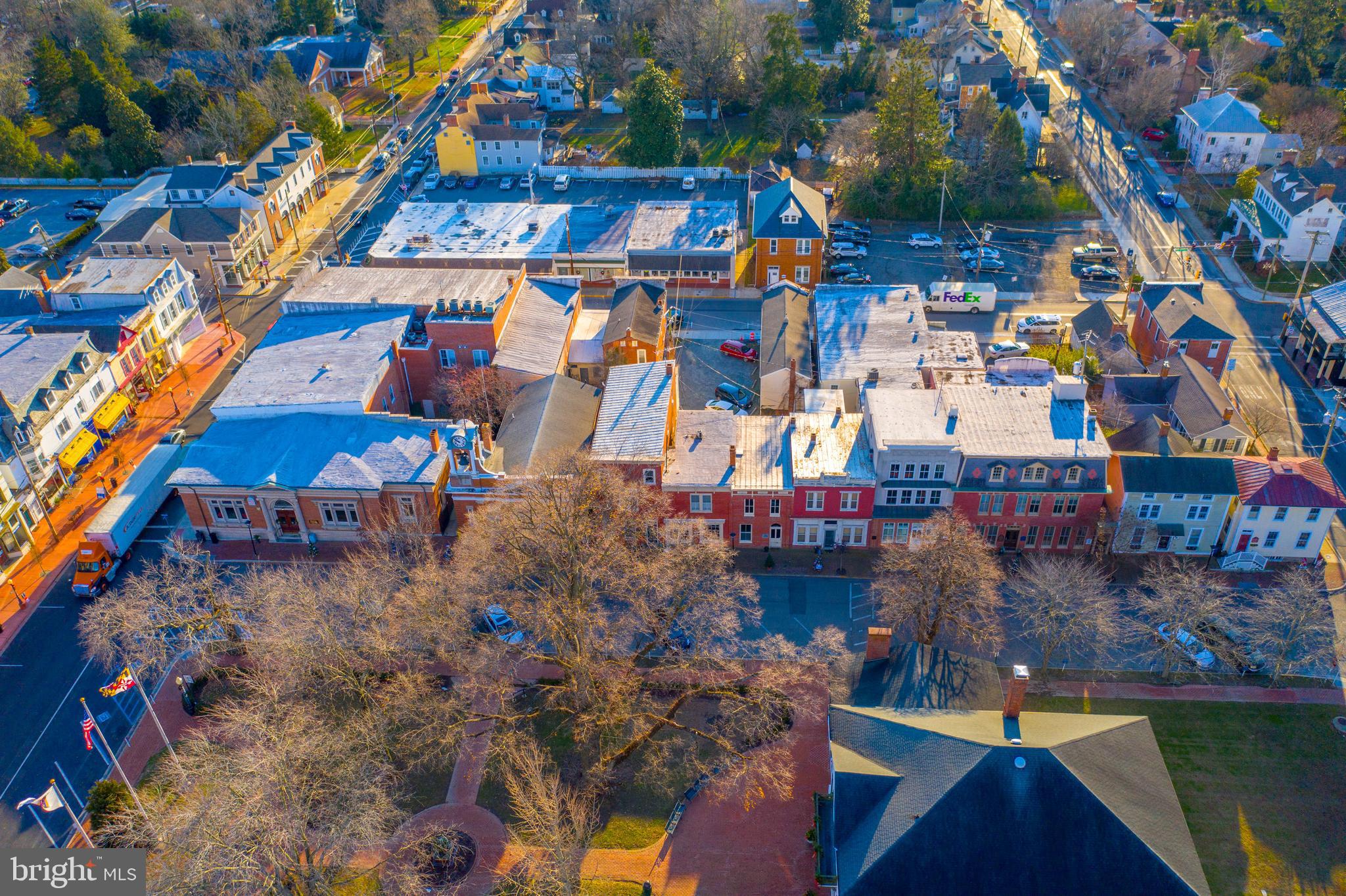 CENTREVILLE - Residential