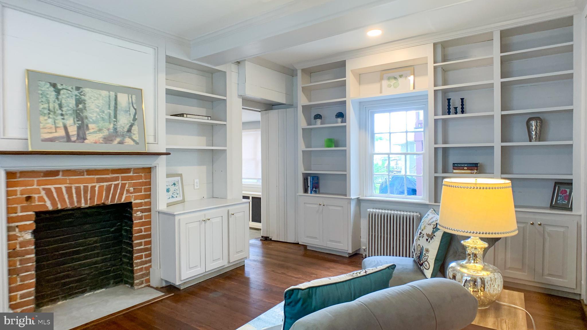 CENTREVILLE - Residential