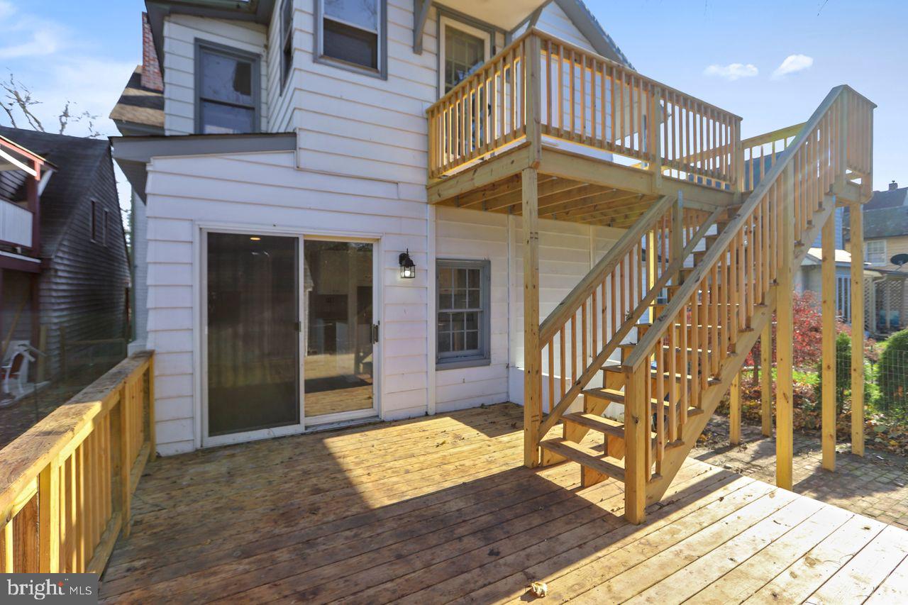 CENTREVILLE - Residential