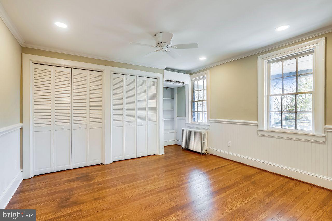 CENTREVILLE - Residential