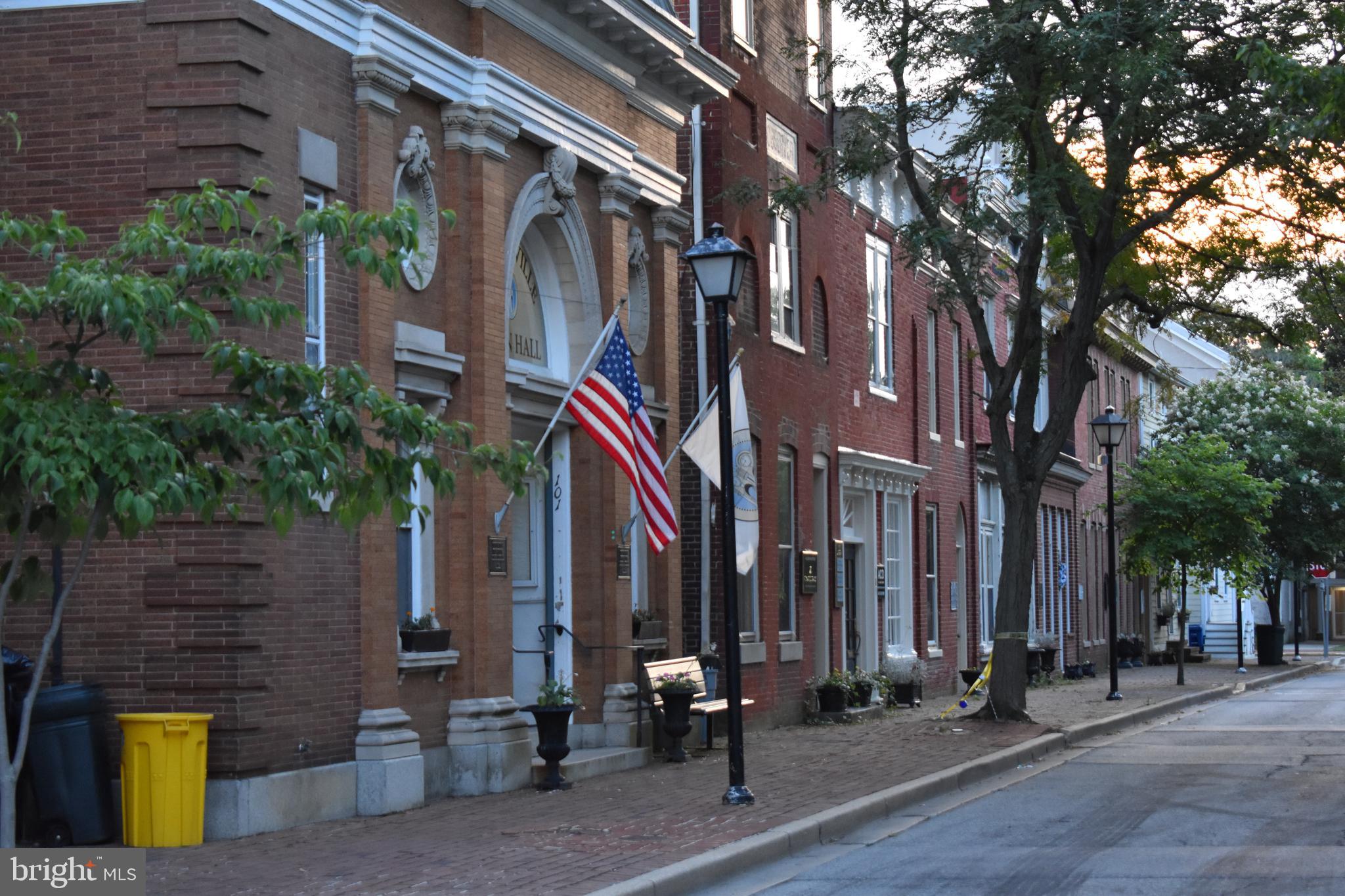 CENTREVILLE - Residential