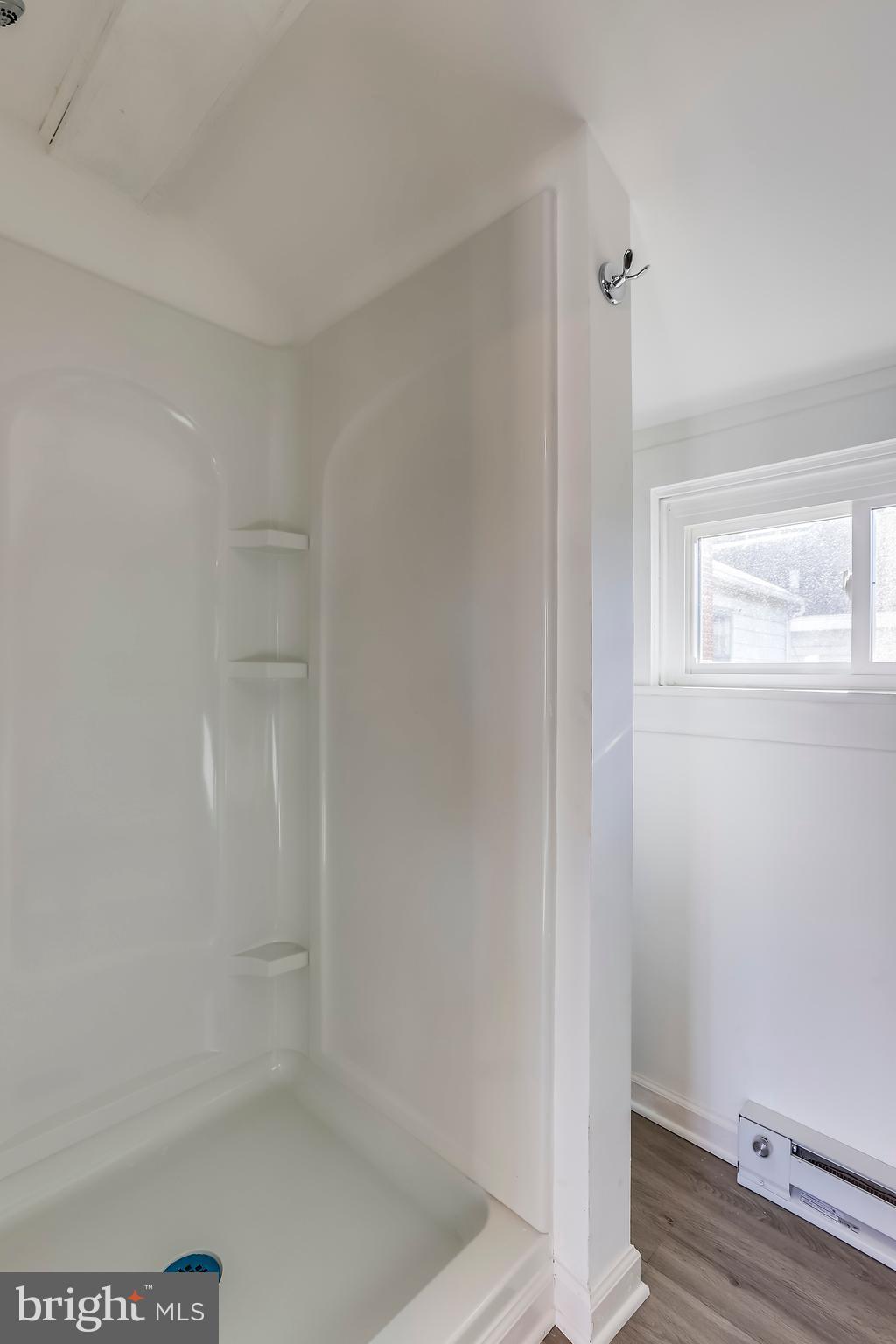 CENTREVILLE - Residential