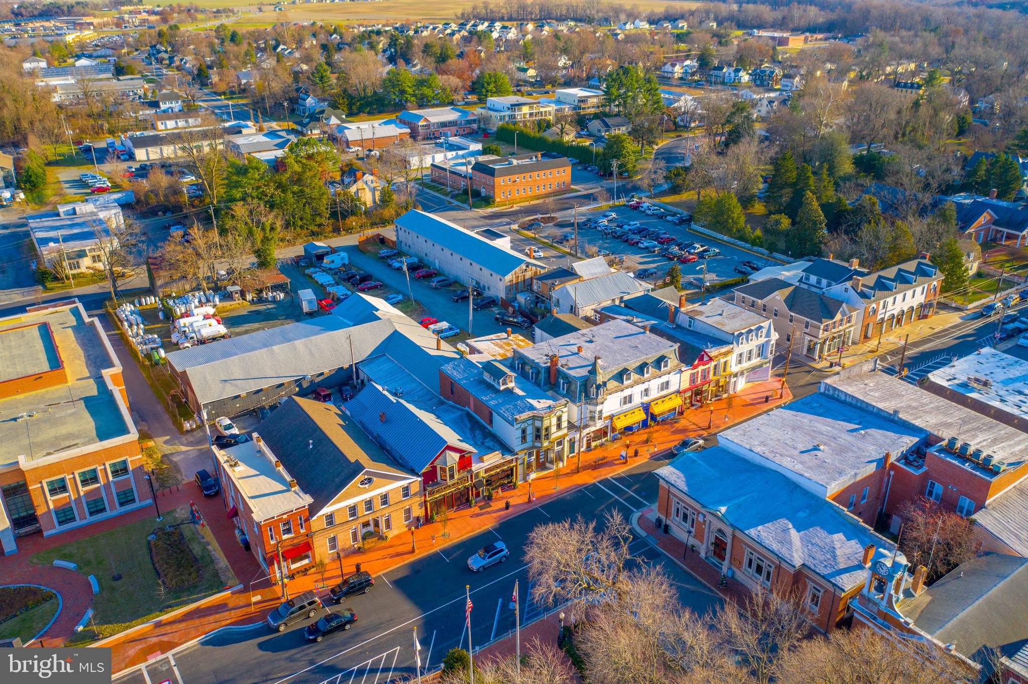 CENTREVILLE - Residential