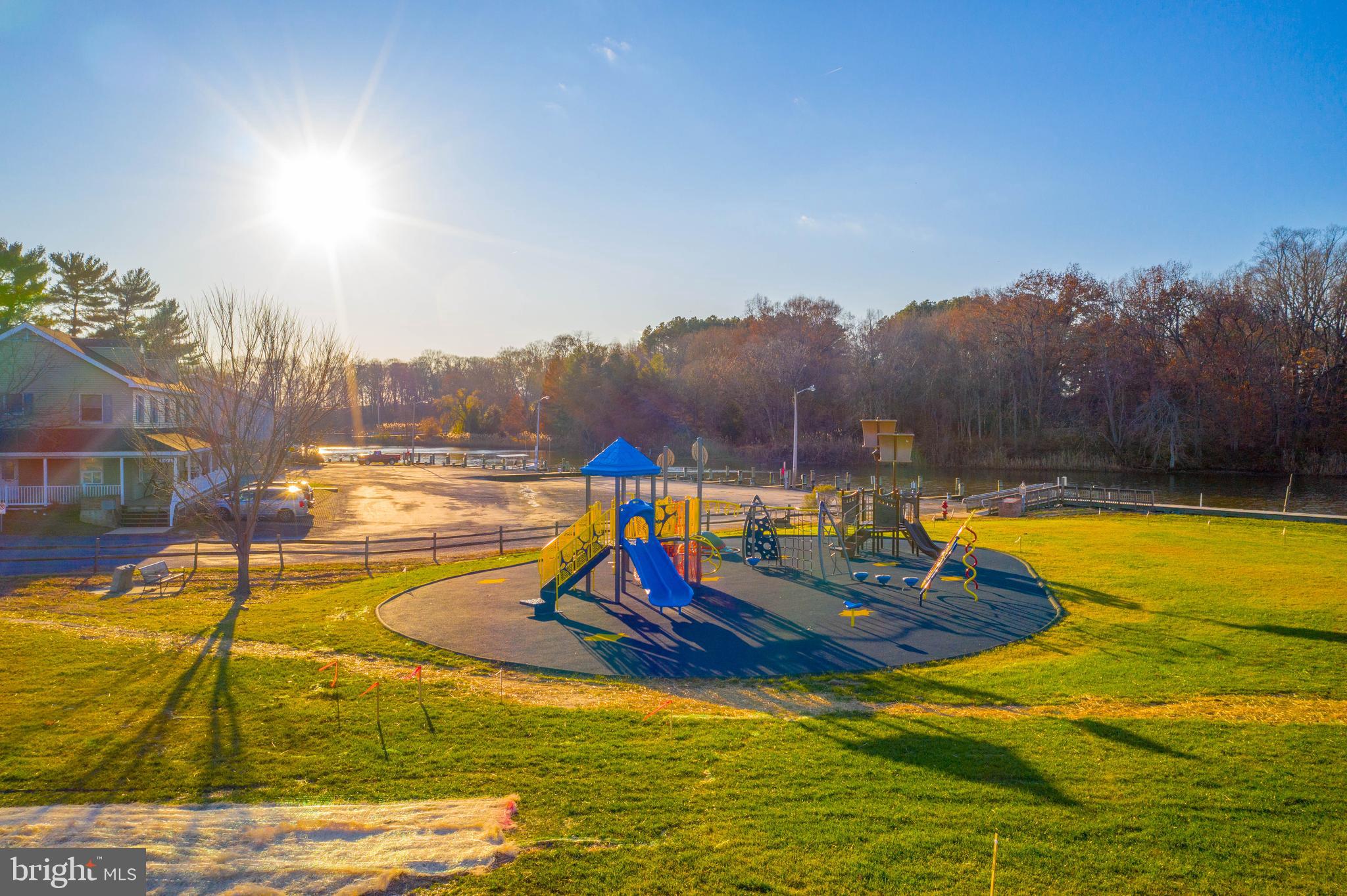 CENTREVILLE - Residential