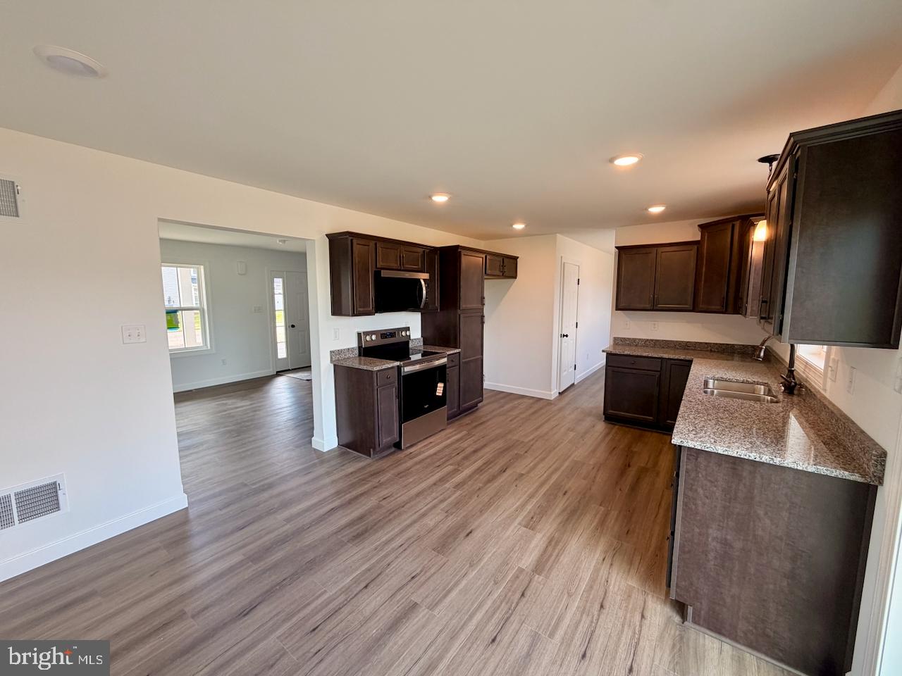 SOUTHWOOD CROSSING - Residential