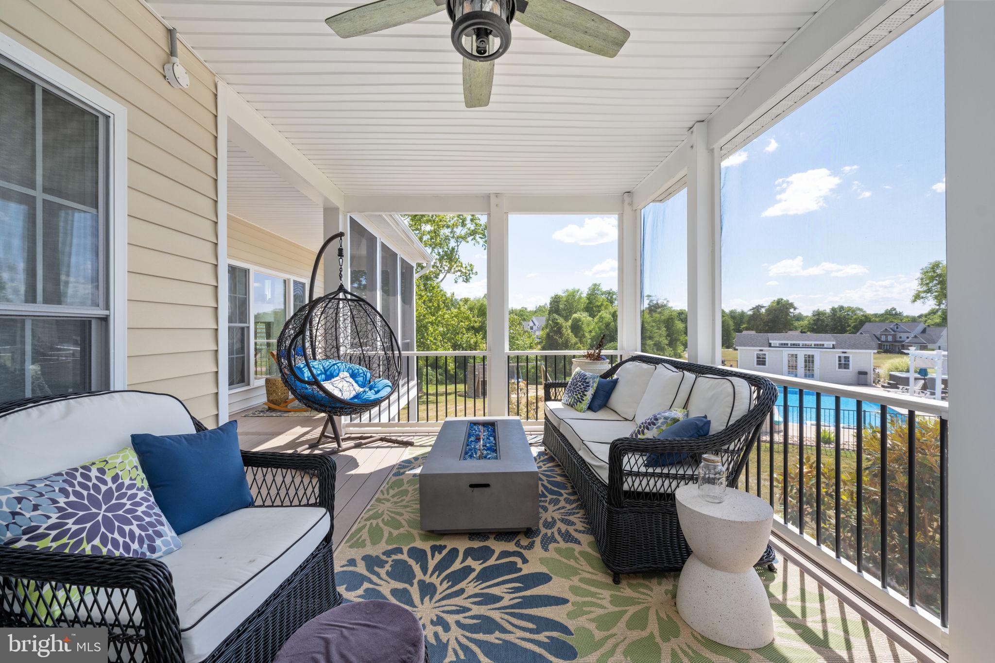 LONG VIEW SHORES - Residential