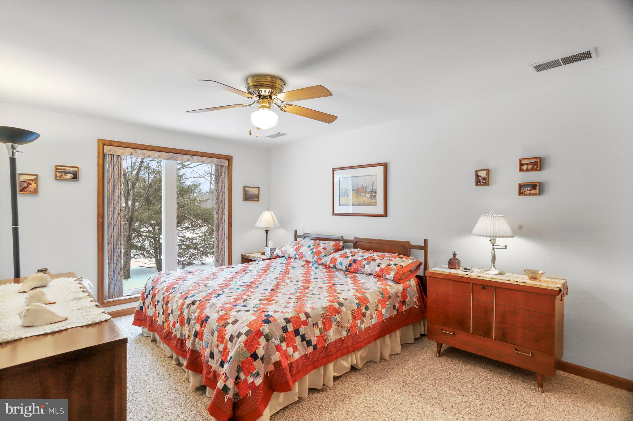 THE WOODS - Residential