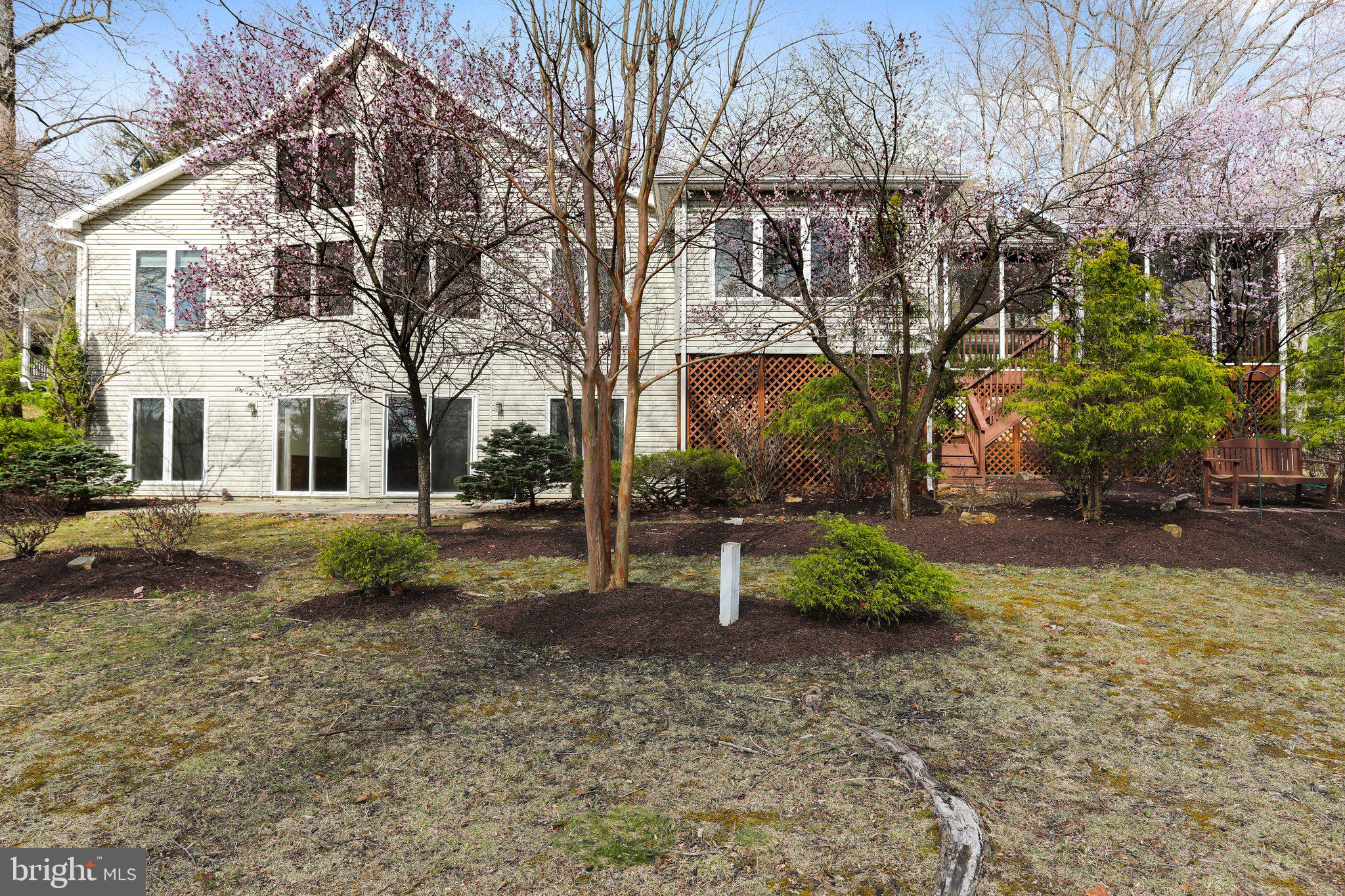 THE WOODS - Residential