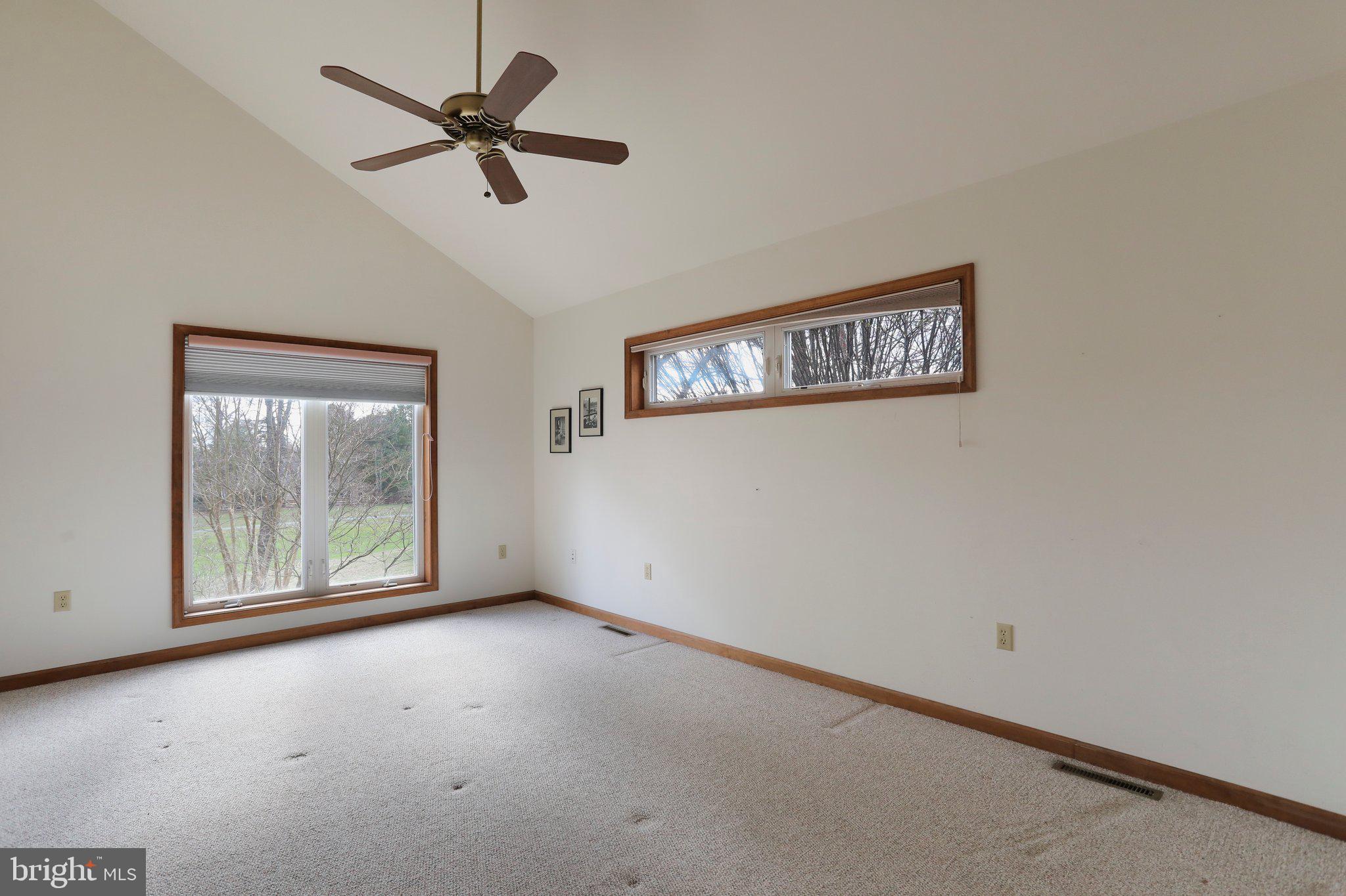 THE WOODS - Residential