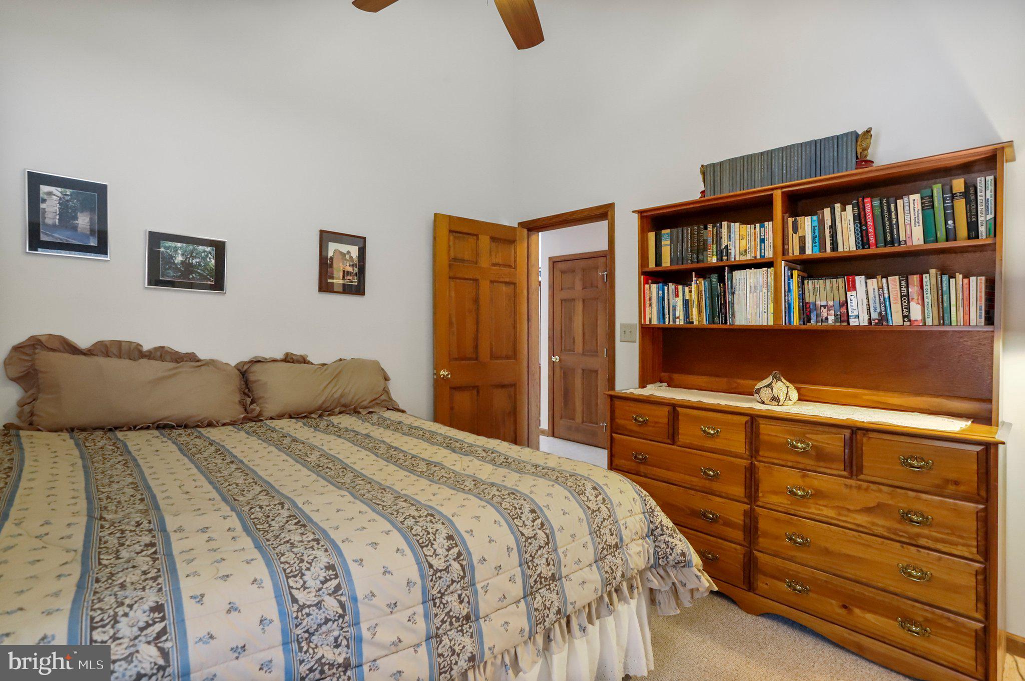 THE WOODS - Residential