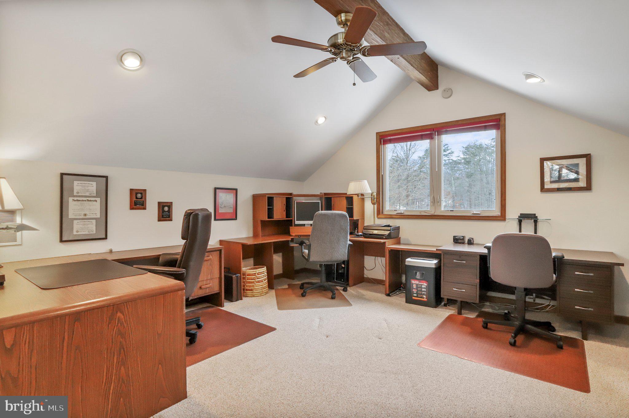 THE WOODS - Residential