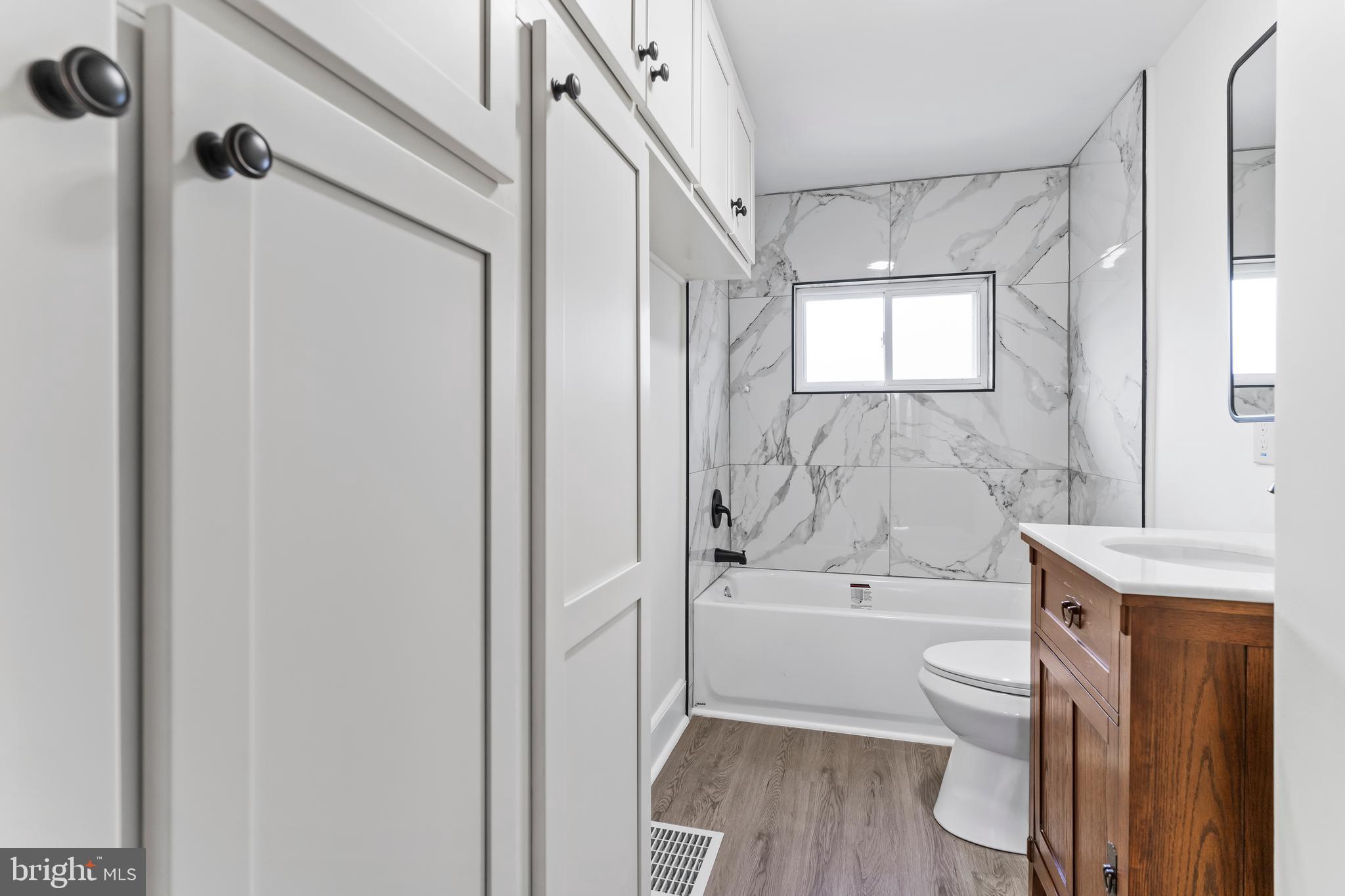 NORTH MIDDLETON TWP - Residential