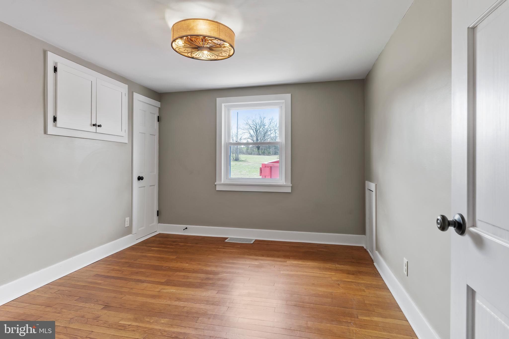 NORTH MIDDLETON TWP - Residential