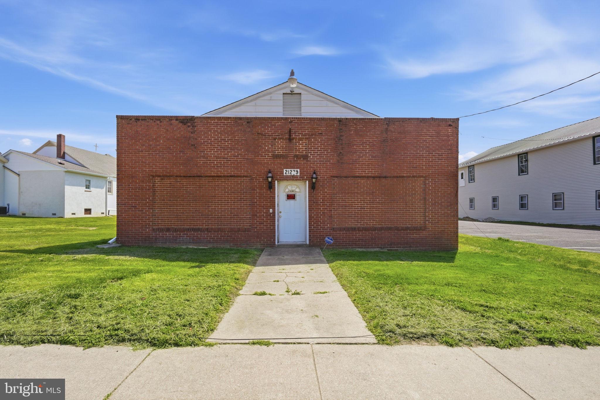 21279 W SHARP STREET