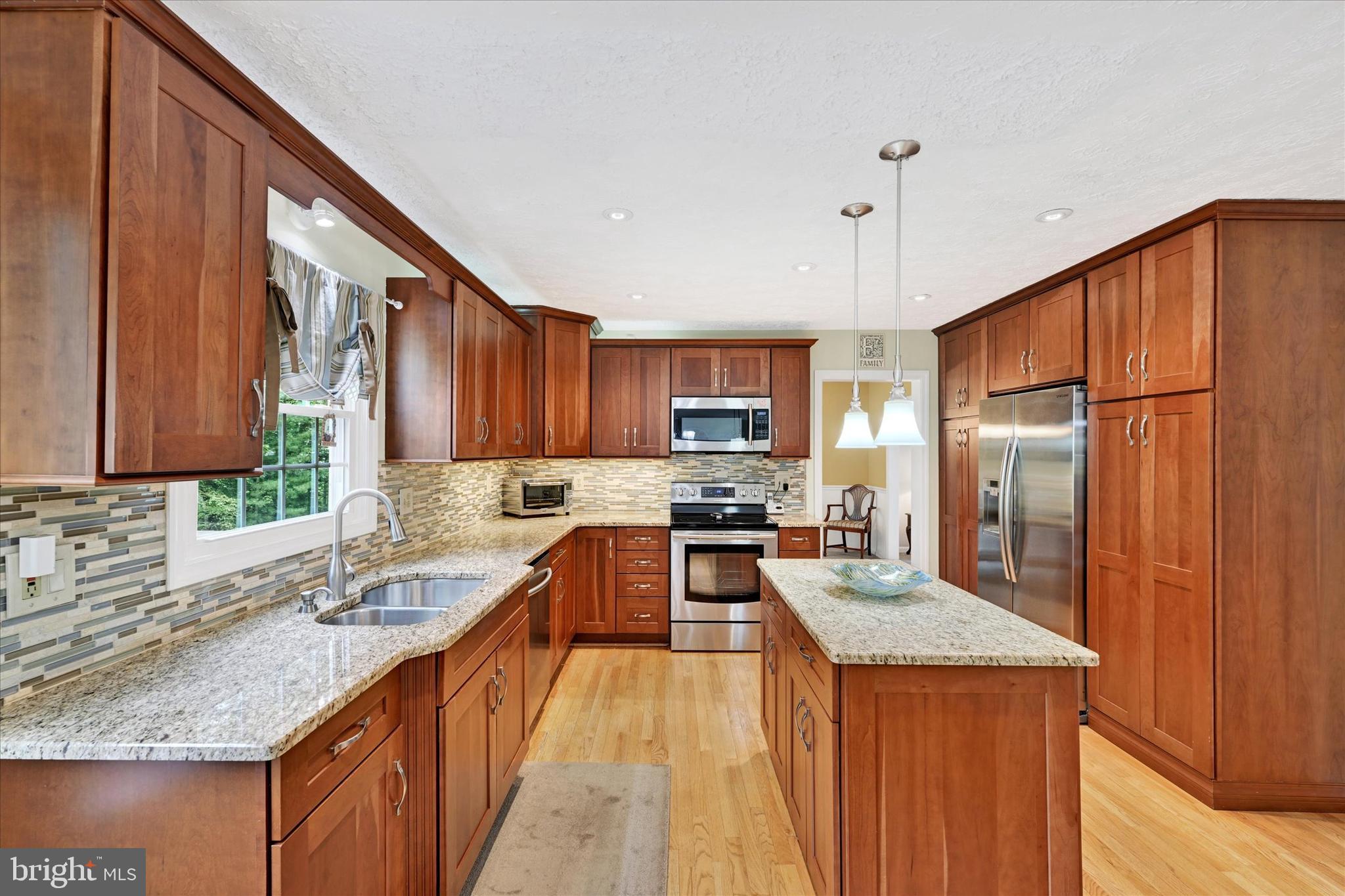 CARNEY/PARKVILLE - Residential