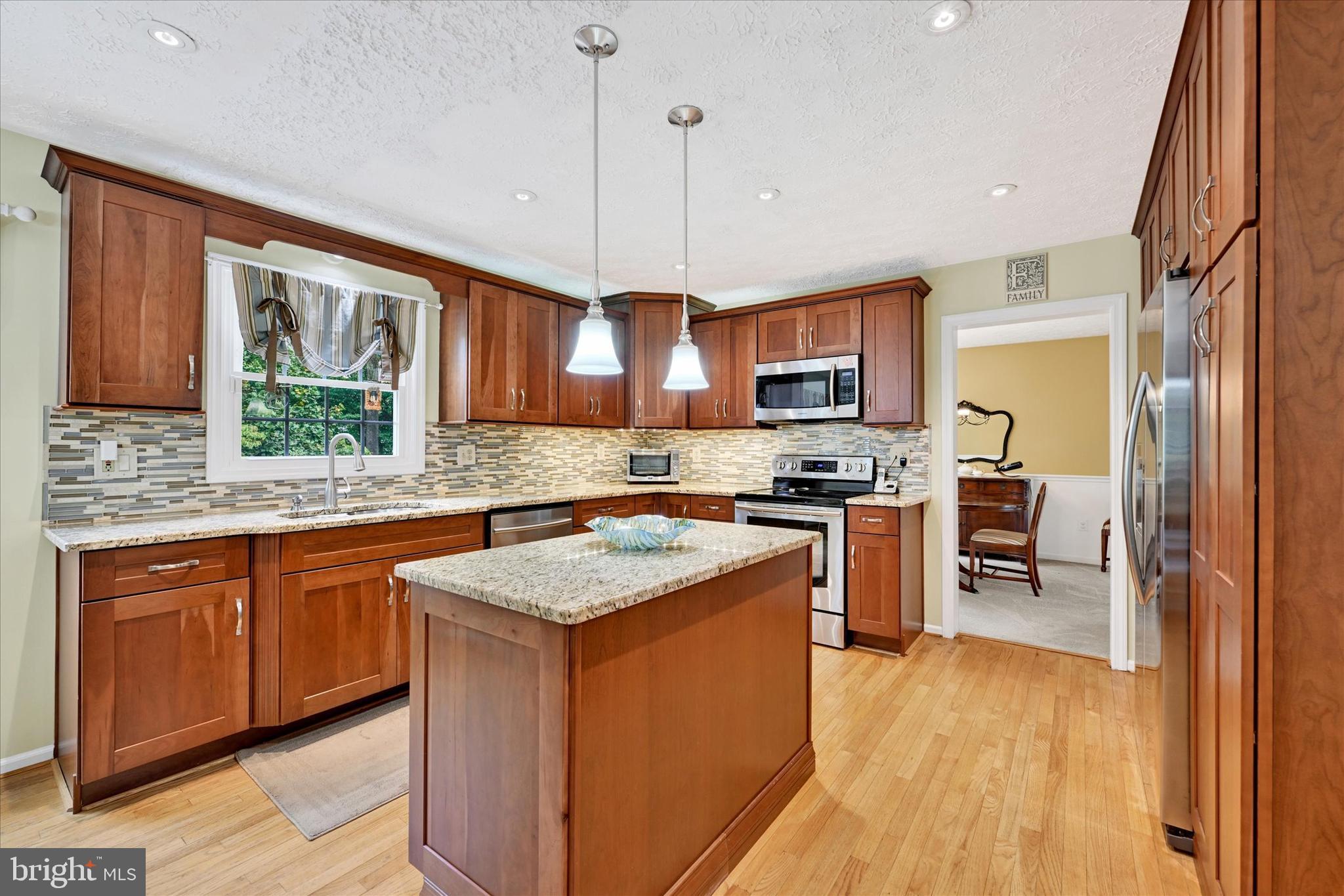 CARNEY/PARKVILLE - Residential