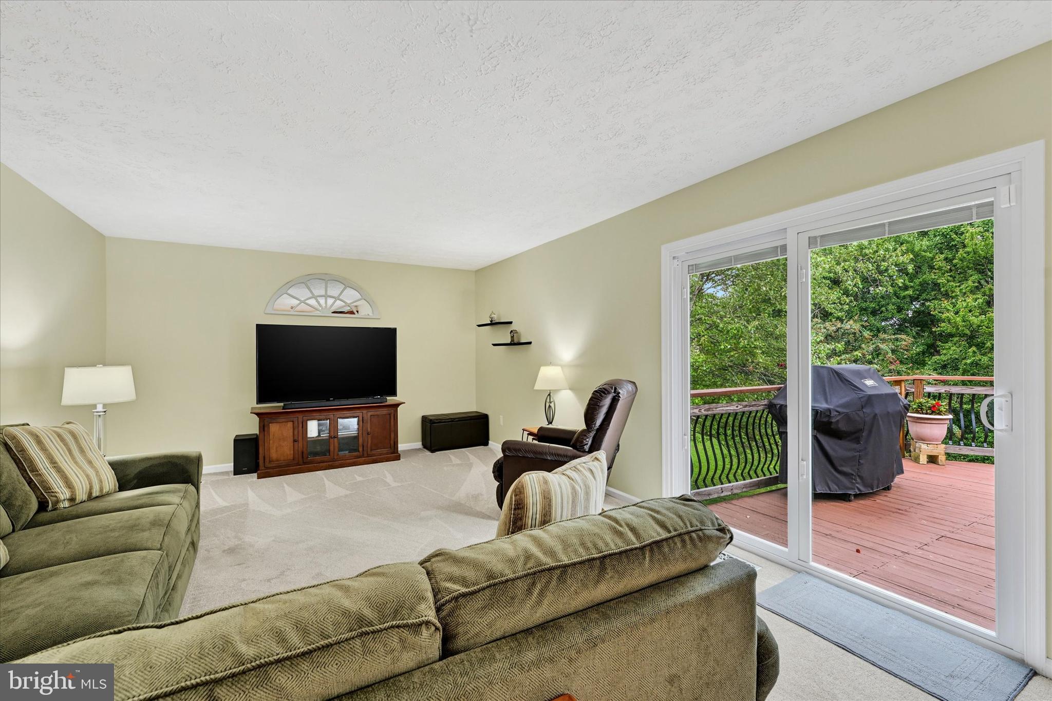 CARNEY/PARKVILLE - Residential