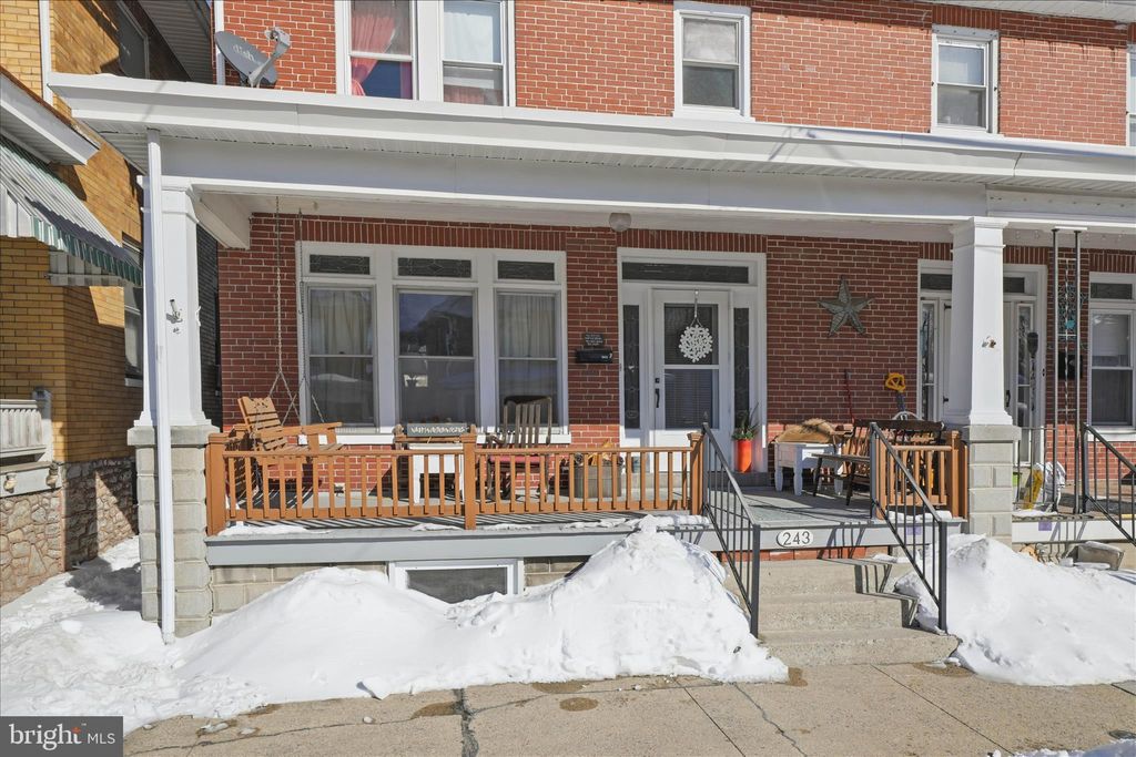 Photo of 243 W Franklin Street, EPHRATA, PA 17522 (MLS # PALA2082538)