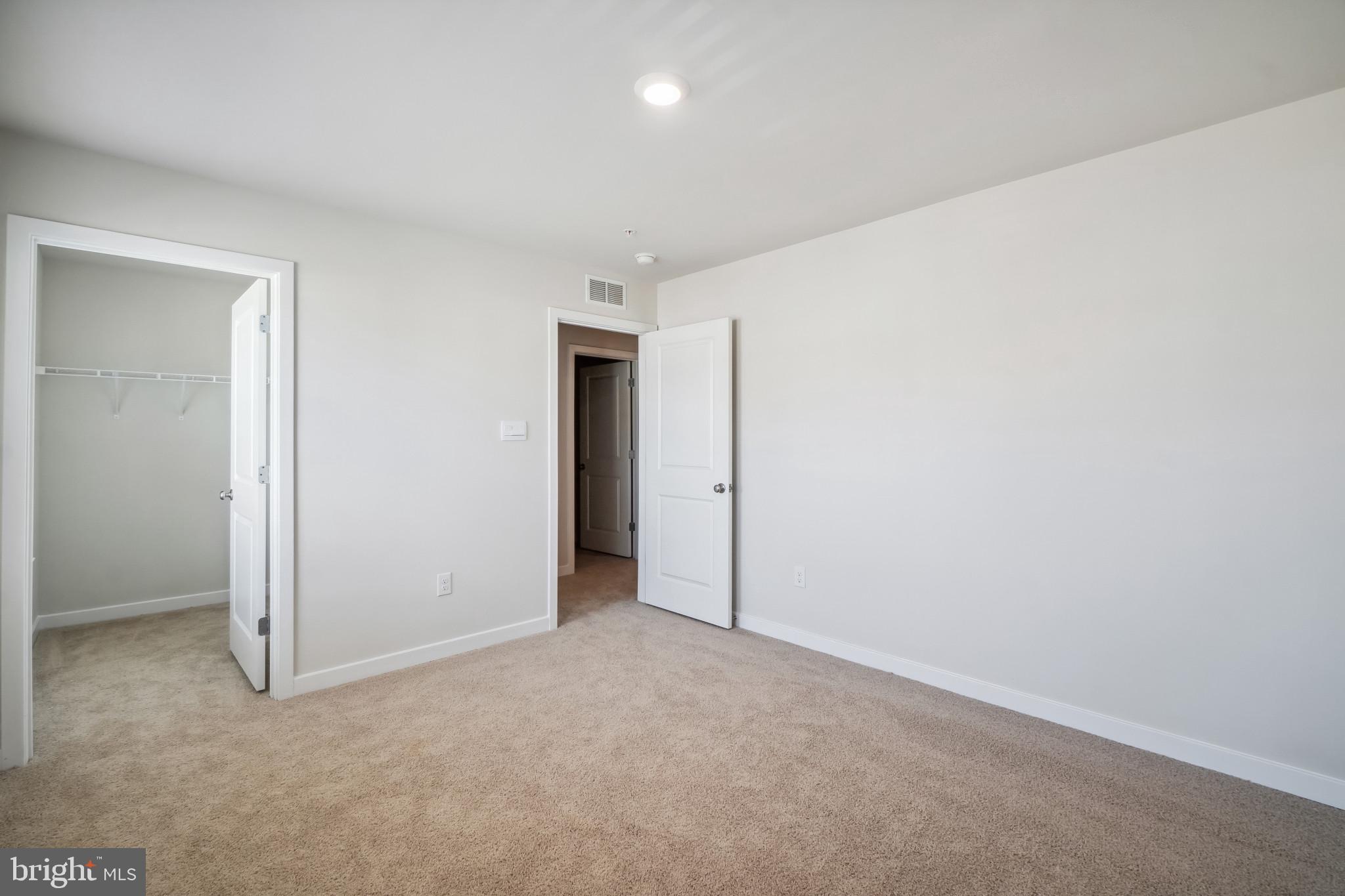 BEECHWOOD MANOR - Residential