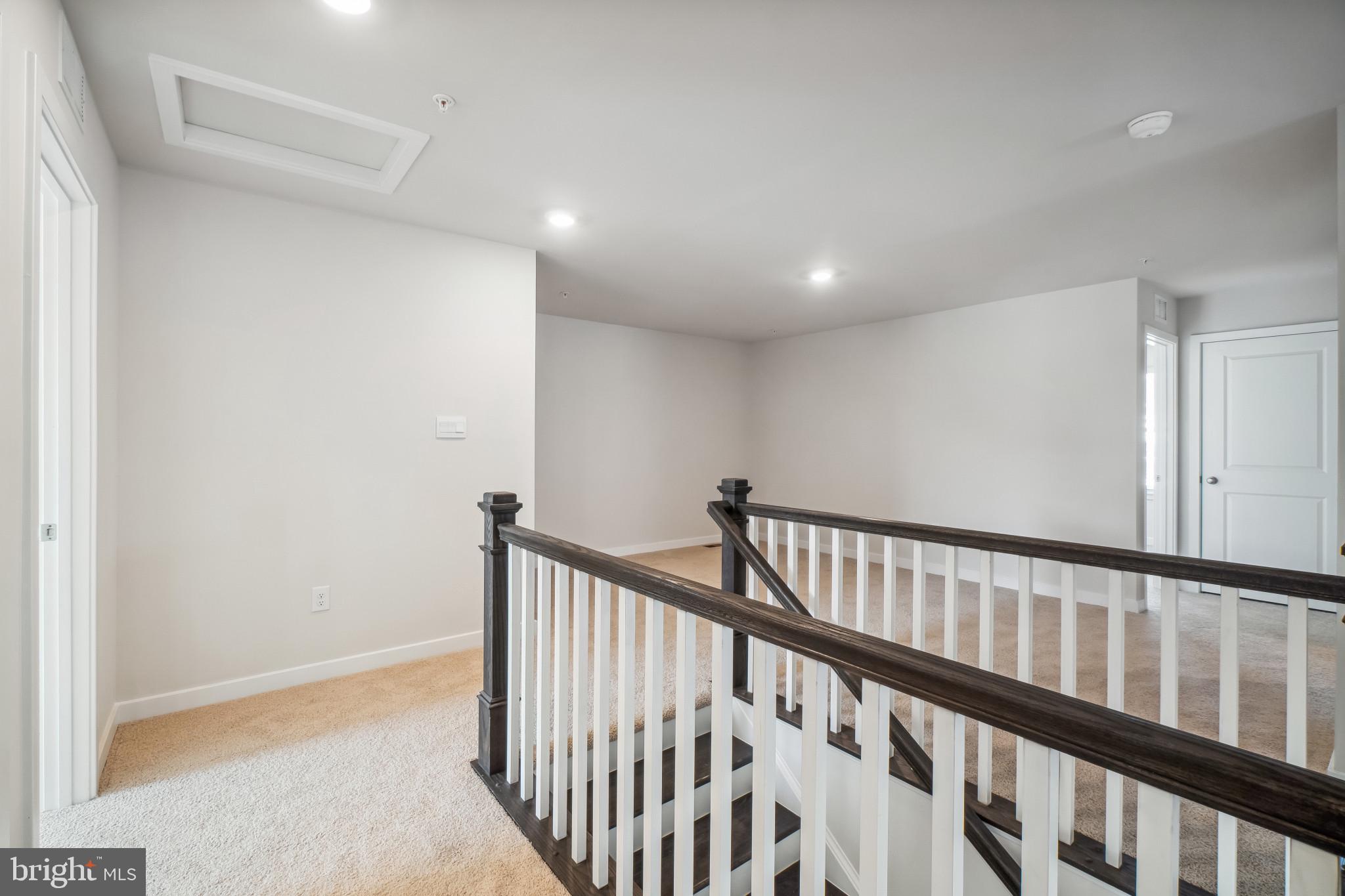 BEECHWOOD MANOR - Residential