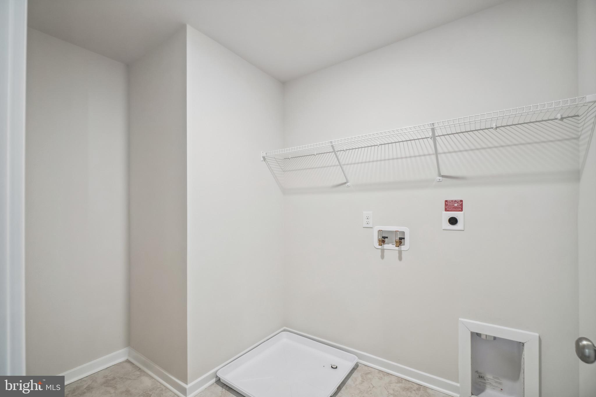 BEECHWOOD MANOR - Residential