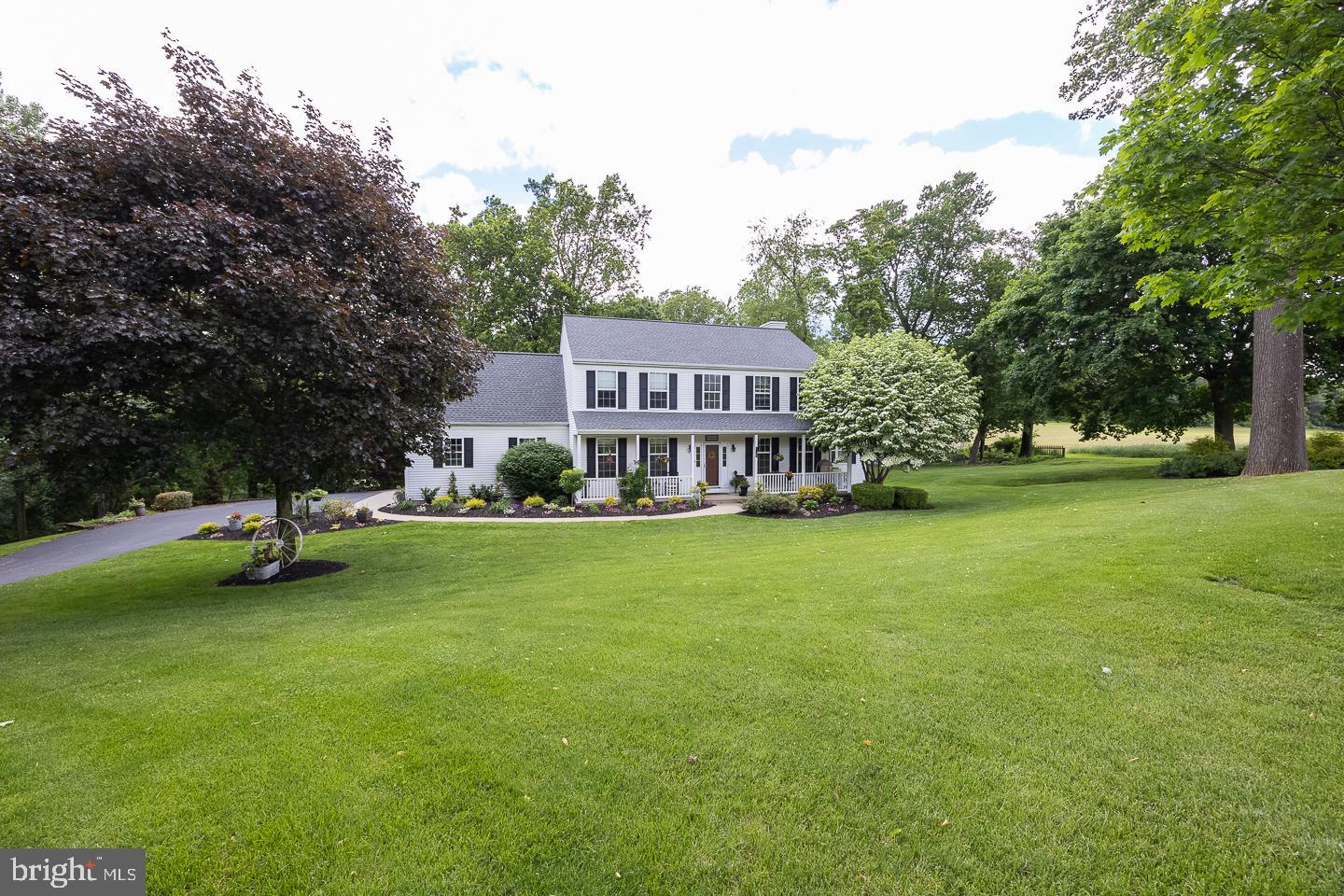 STRASBURG HUNT - Residential