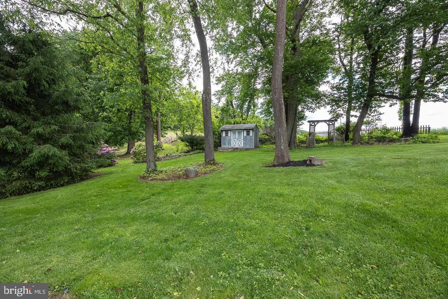 STRASBURG HUNT - Residential