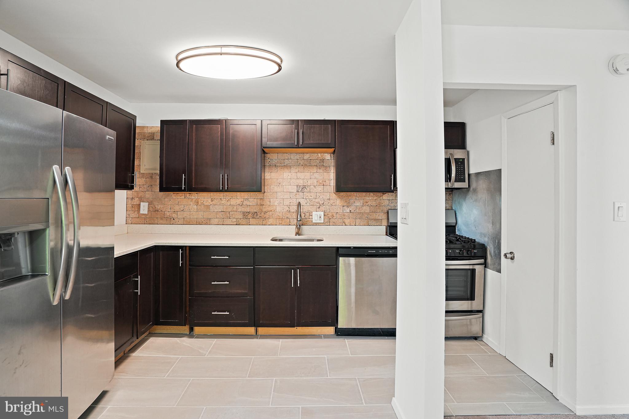 BETHESDA PARK - Residential