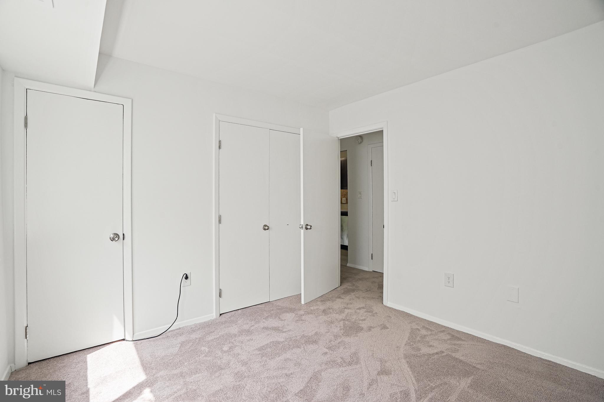 BETHESDA PARK - Residential