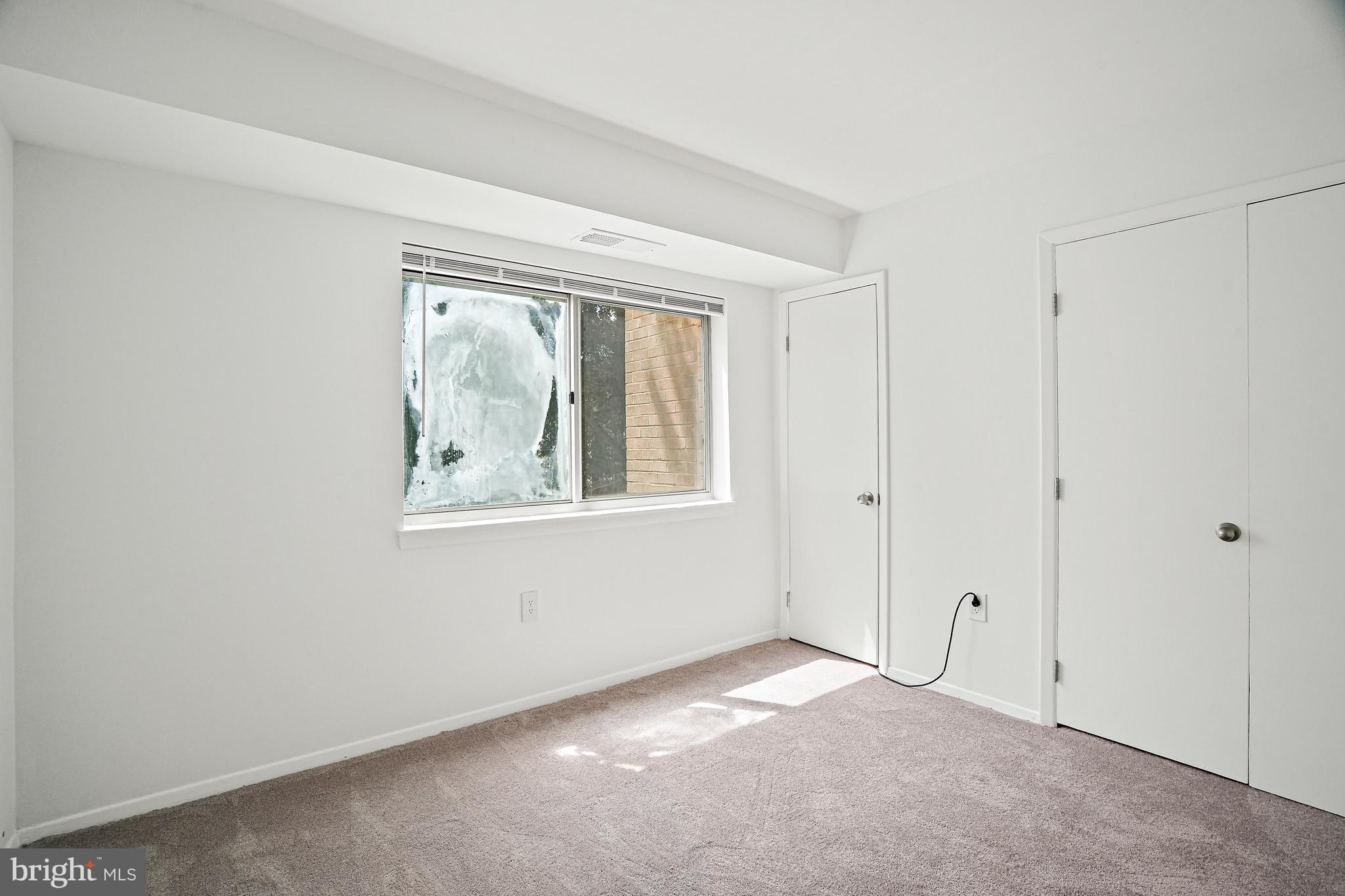 BETHESDA PARK - Residential