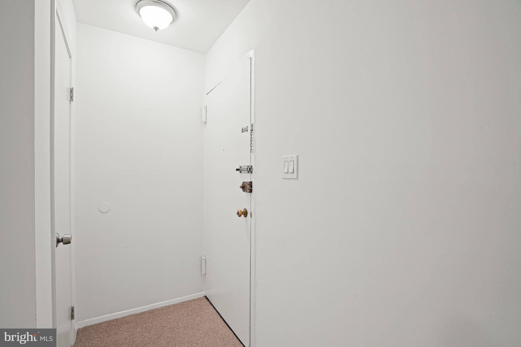 BETHESDA PARK - Residential