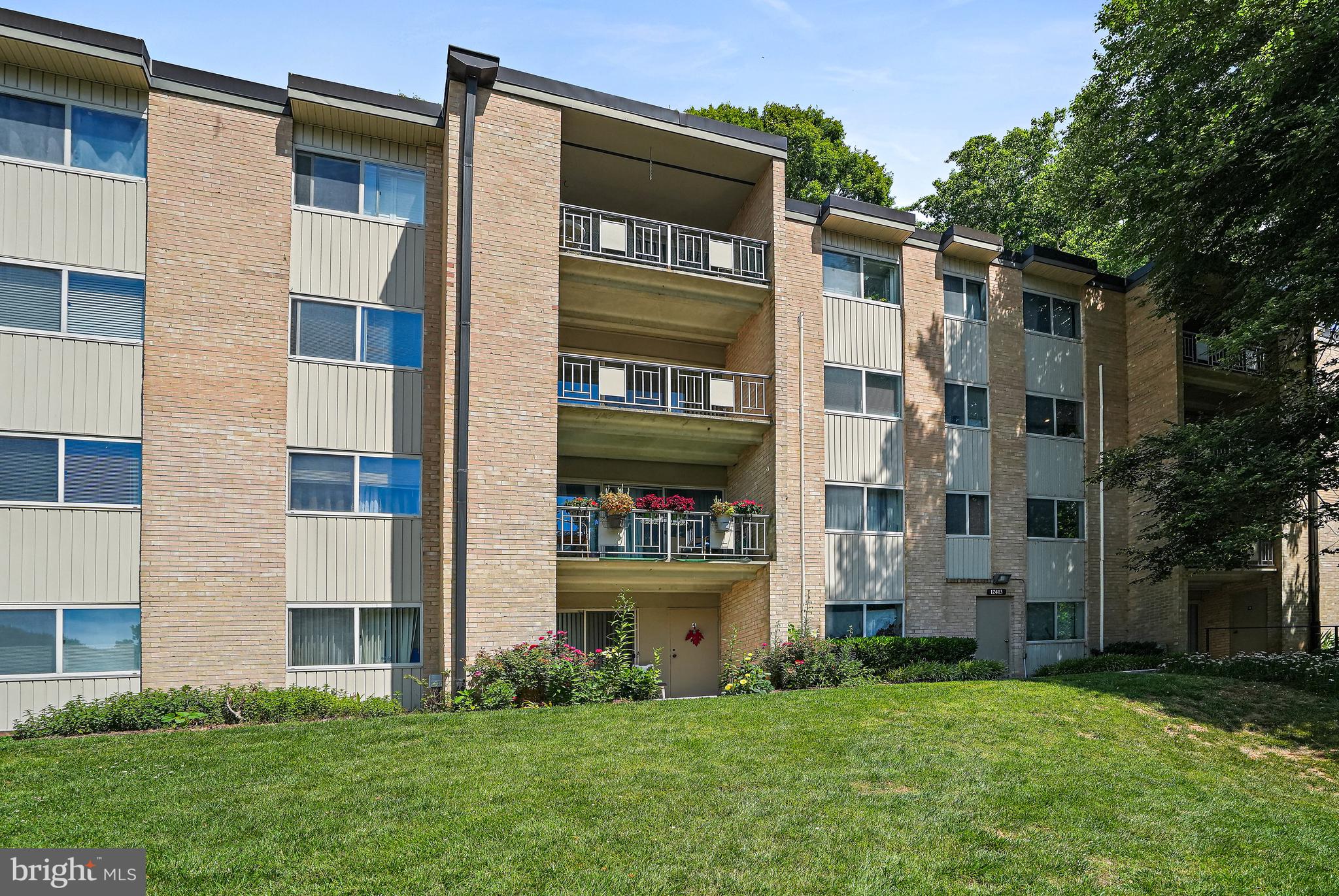 BETHESDA PARK - Residential