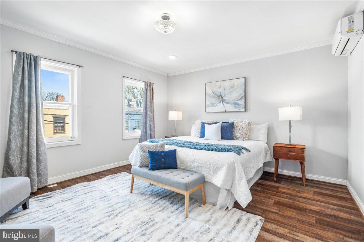 DOWNTOWN FREDERICK - Residential